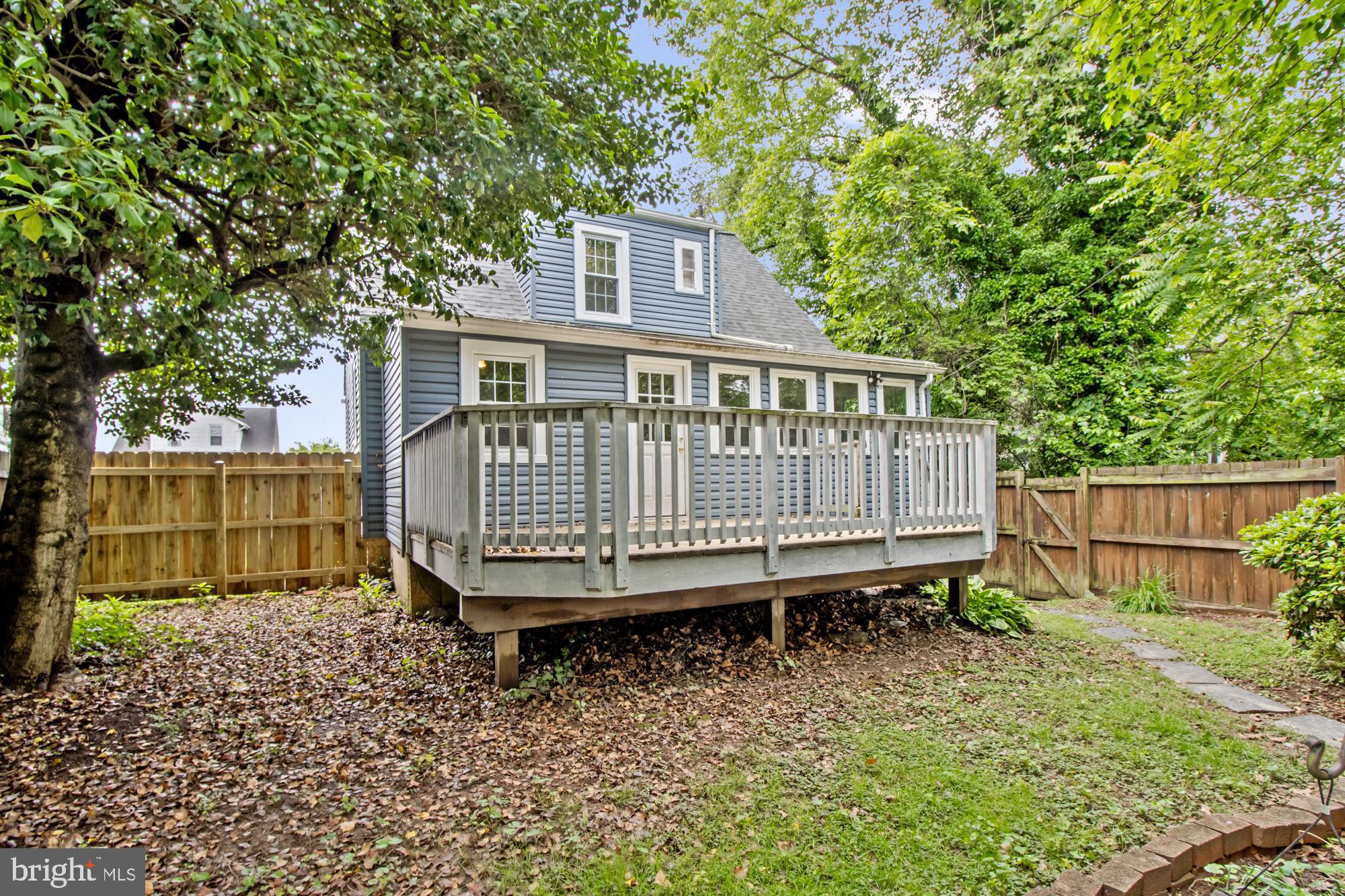 GARDENVILLE - Residential