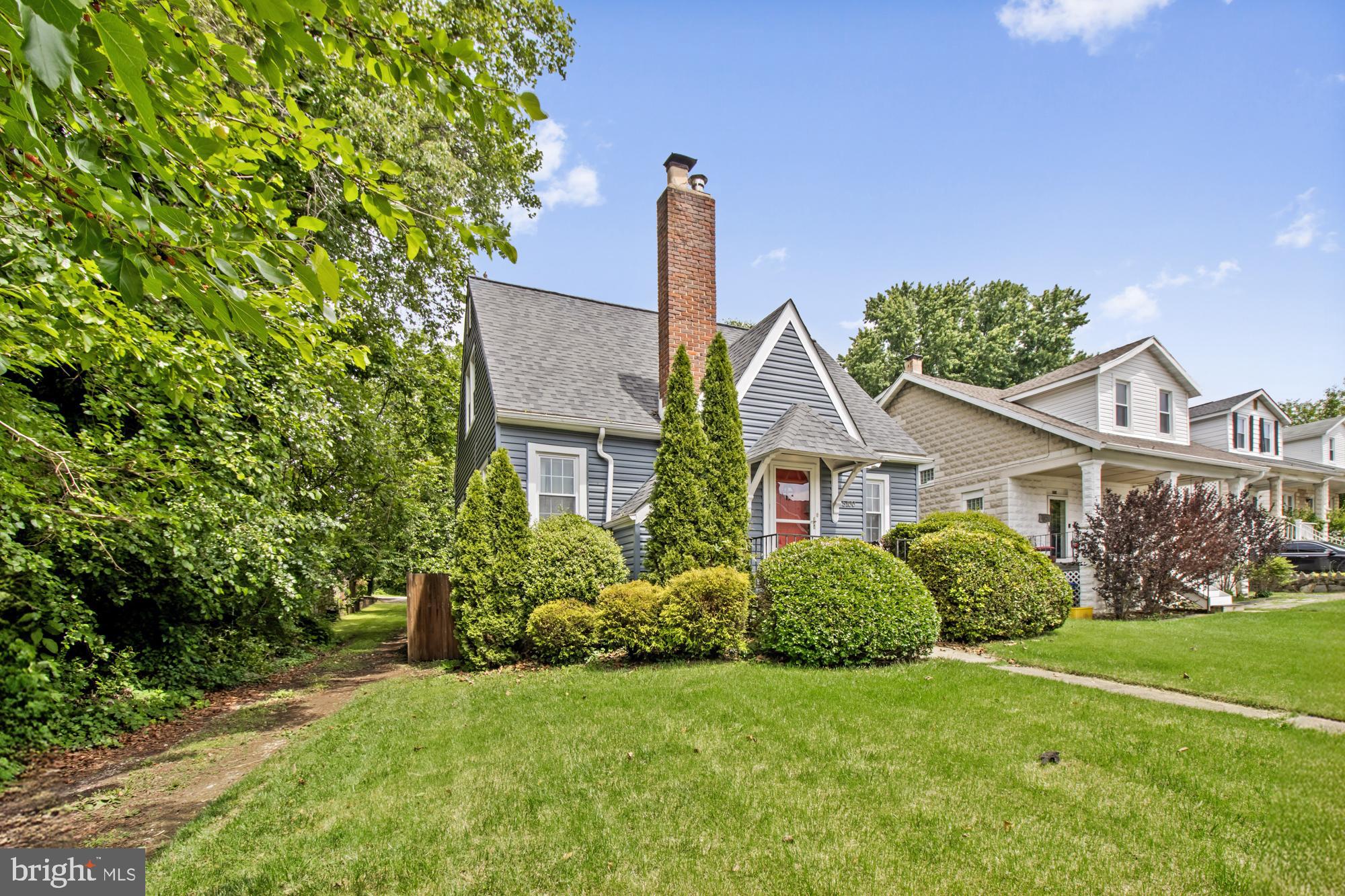 GARDENVILLE - Residential
