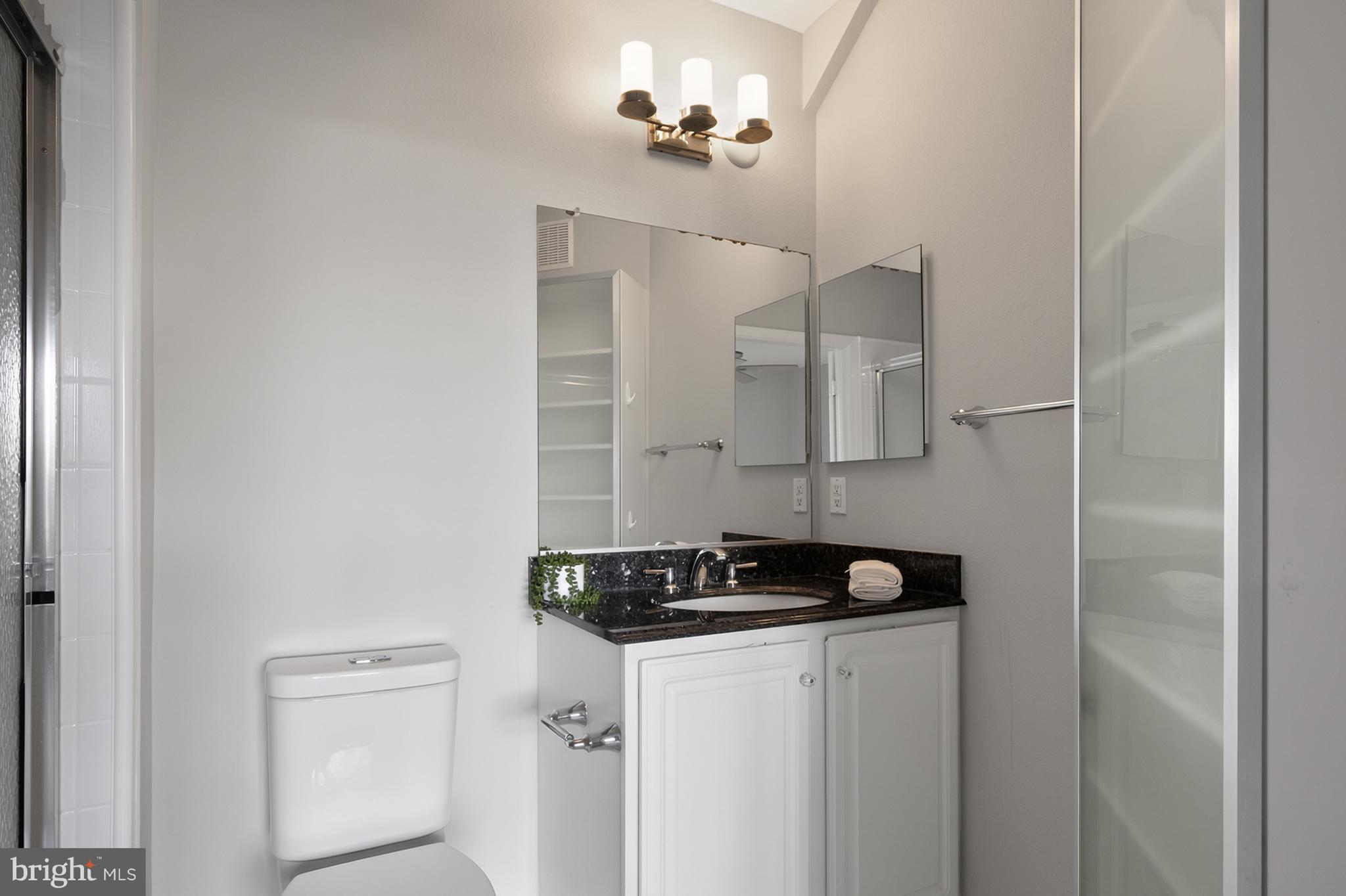 FOX MILL STATION - Residential