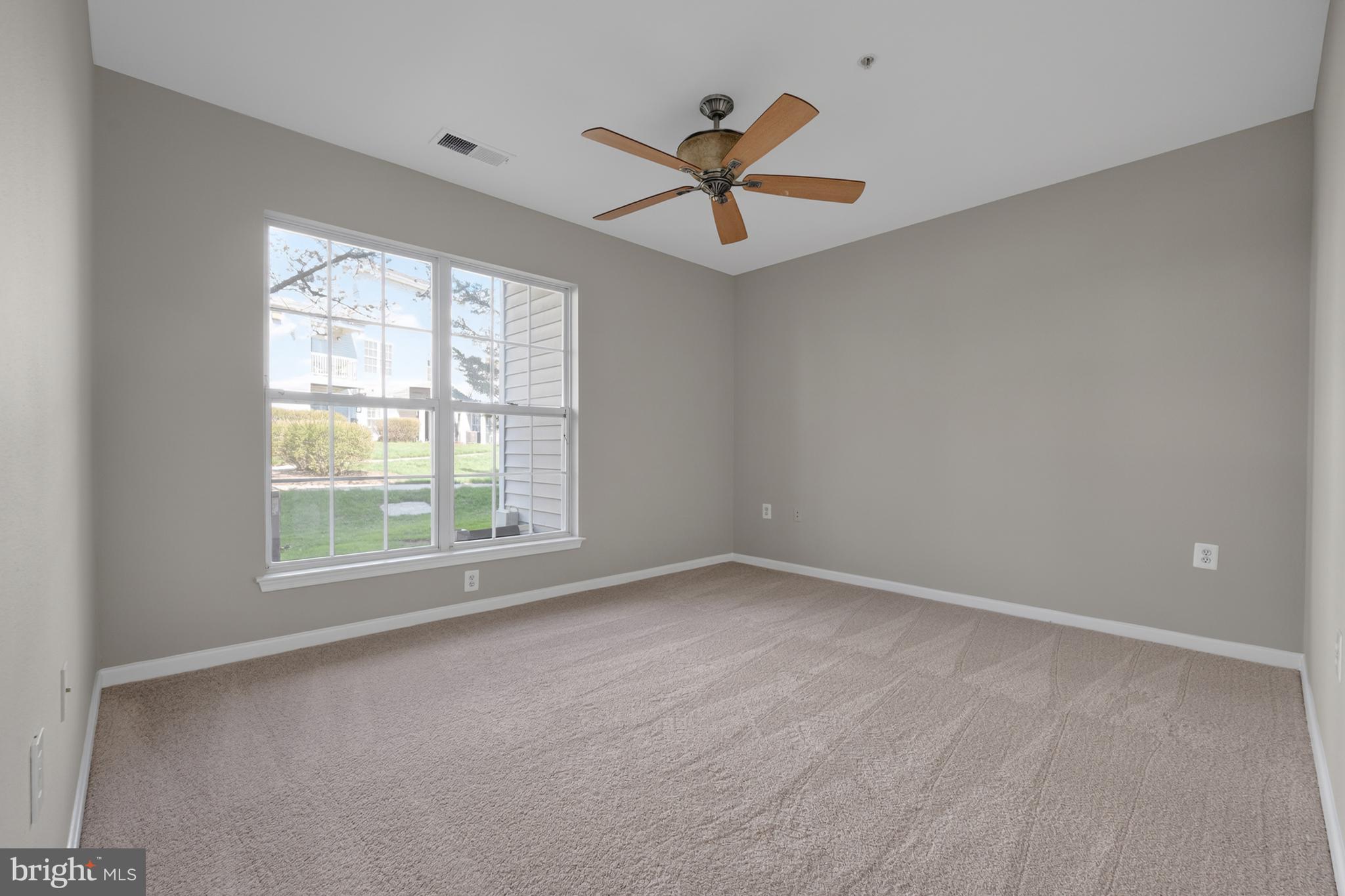 FOX MILL STATION - Residential