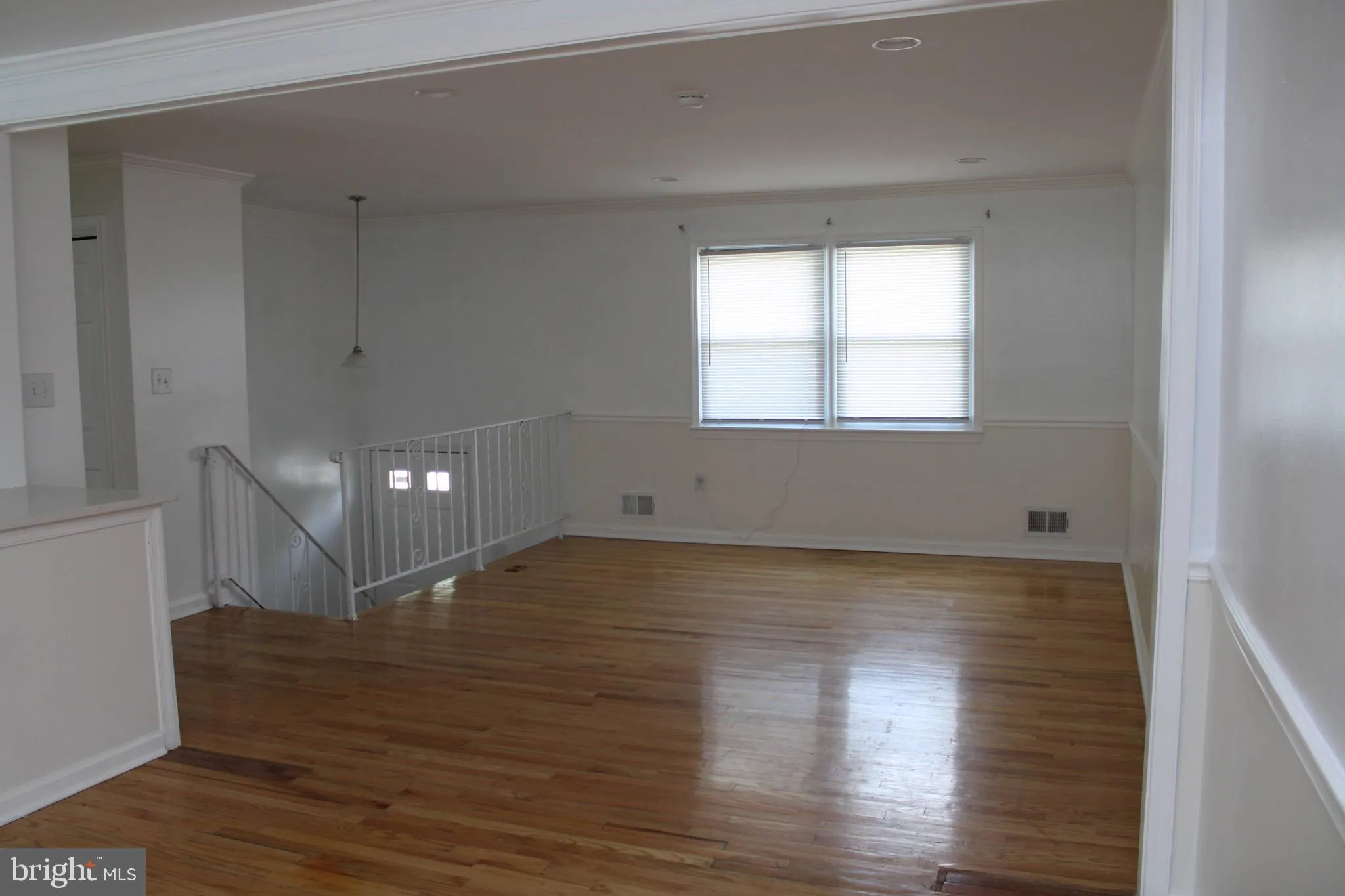 Upper Marlboro, Maryland 20772, United States, 4 Bedrooms Bedrooms, ,3 BathroomsBathrooms,Residential,Pending,112823