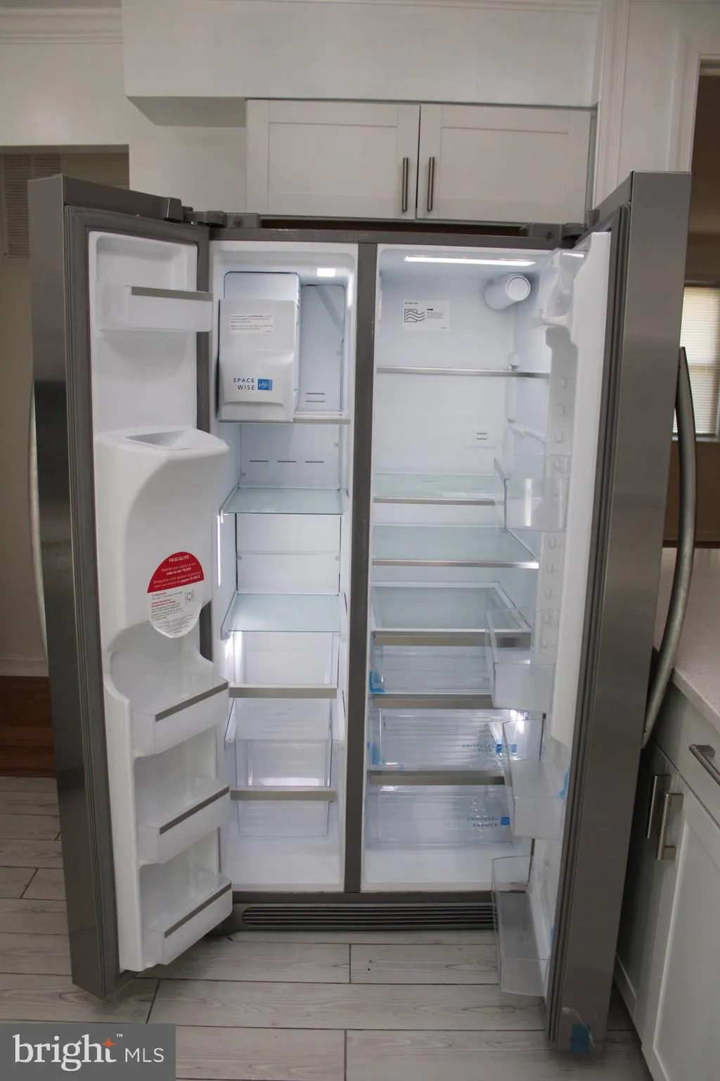 Upper Marlboro, Maryland 20772, United States, 4 Bedrooms Bedrooms, ,3 BathroomsBathrooms,Residential,Pending,112823