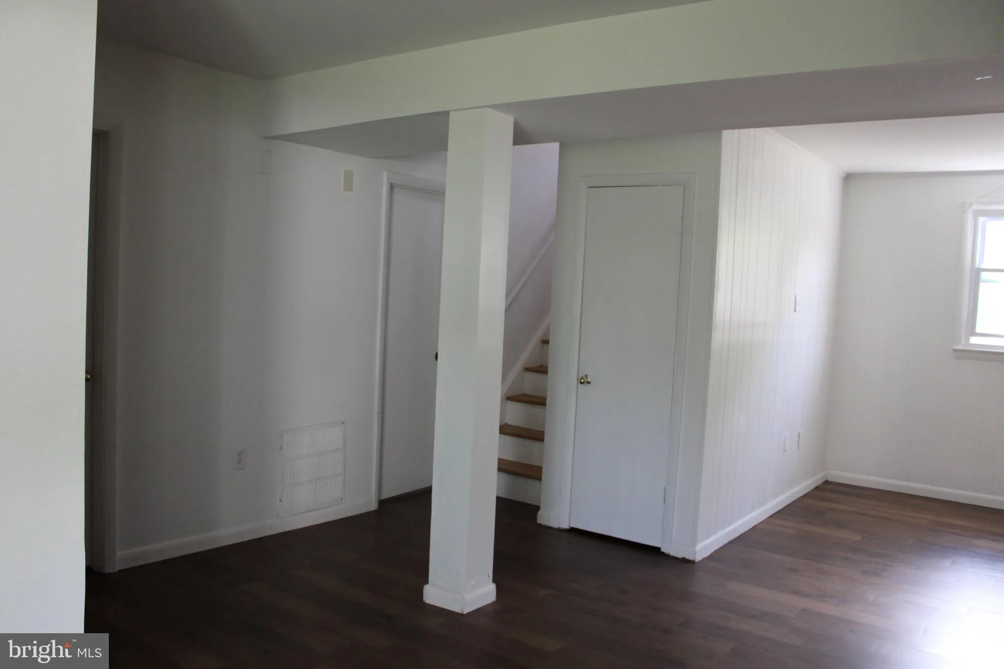 Upper Marlboro, Maryland 20772, United States, 4 Bedrooms Bedrooms, ,3 BathroomsBathrooms,Residential,Pending,112823