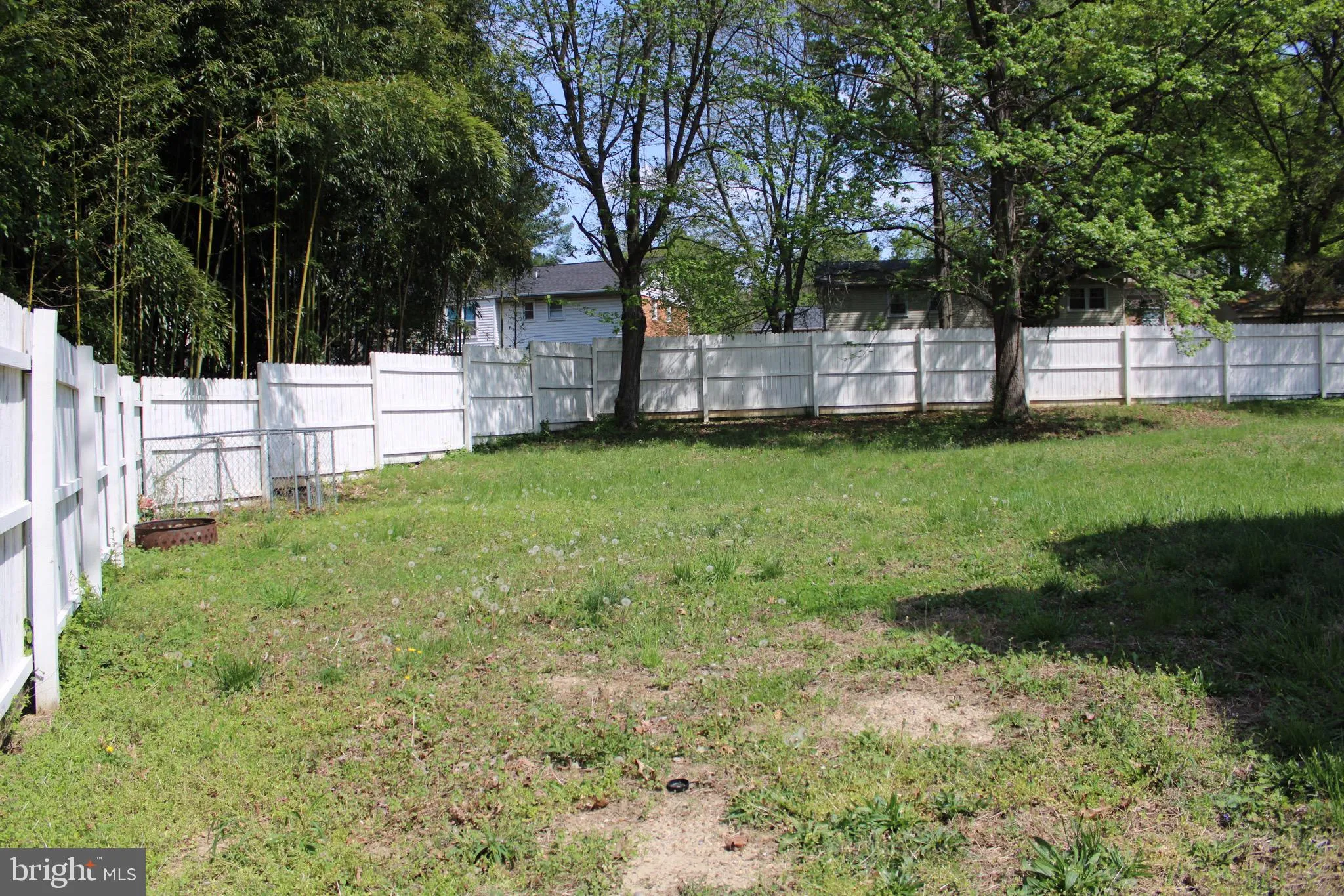 Upper Marlboro, Maryland 20772, United States, 4 Bedrooms Bedrooms, ,3 BathroomsBathrooms,Residential,Pending,112823