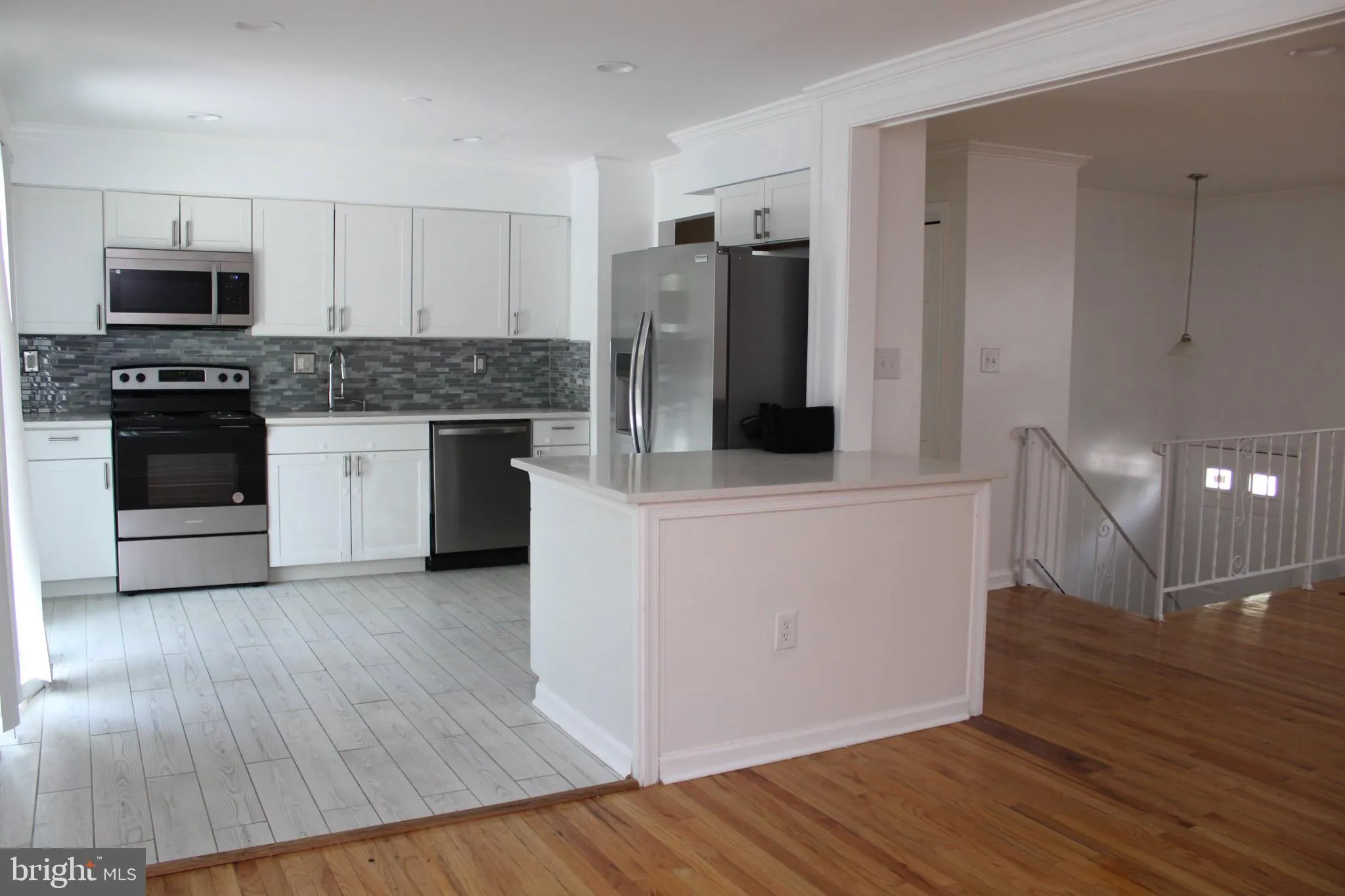 Upper Marlboro, Maryland 20772, United States, 4 Bedrooms Bedrooms, ,3 BathroomsBathrooms,Residential,Pending,112823