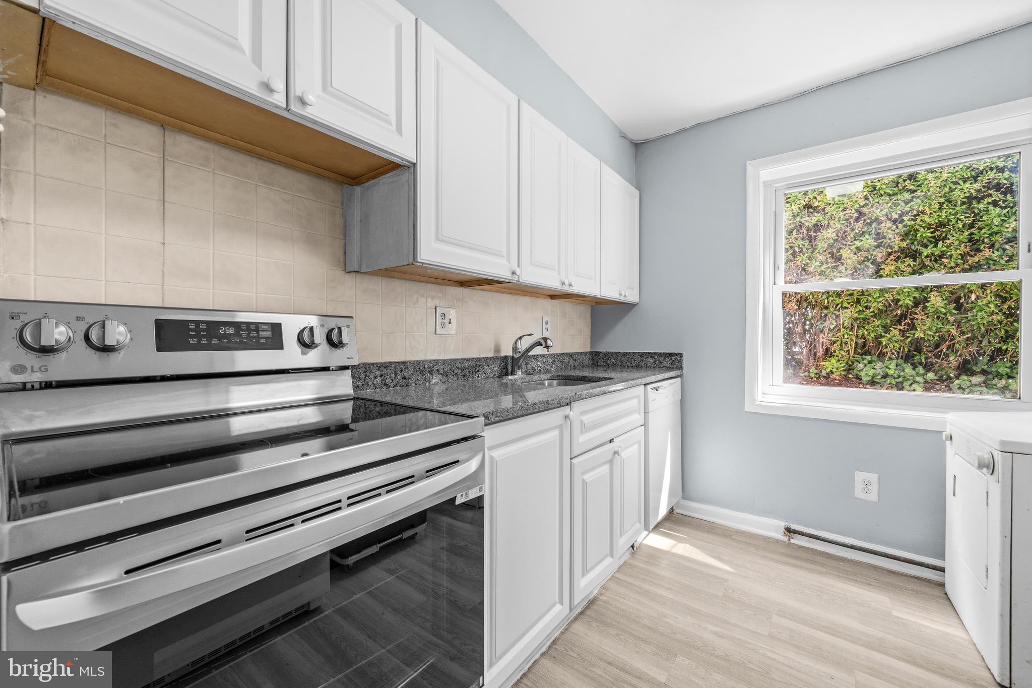 PINEWOOD SOUTH - Residential