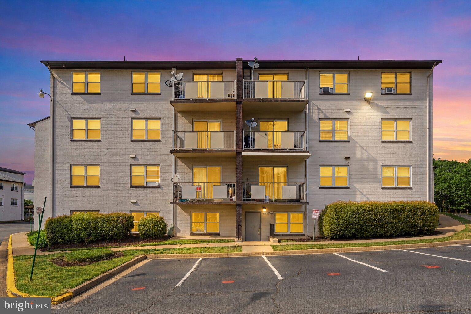 PINEWOOD SOUTH - Residential