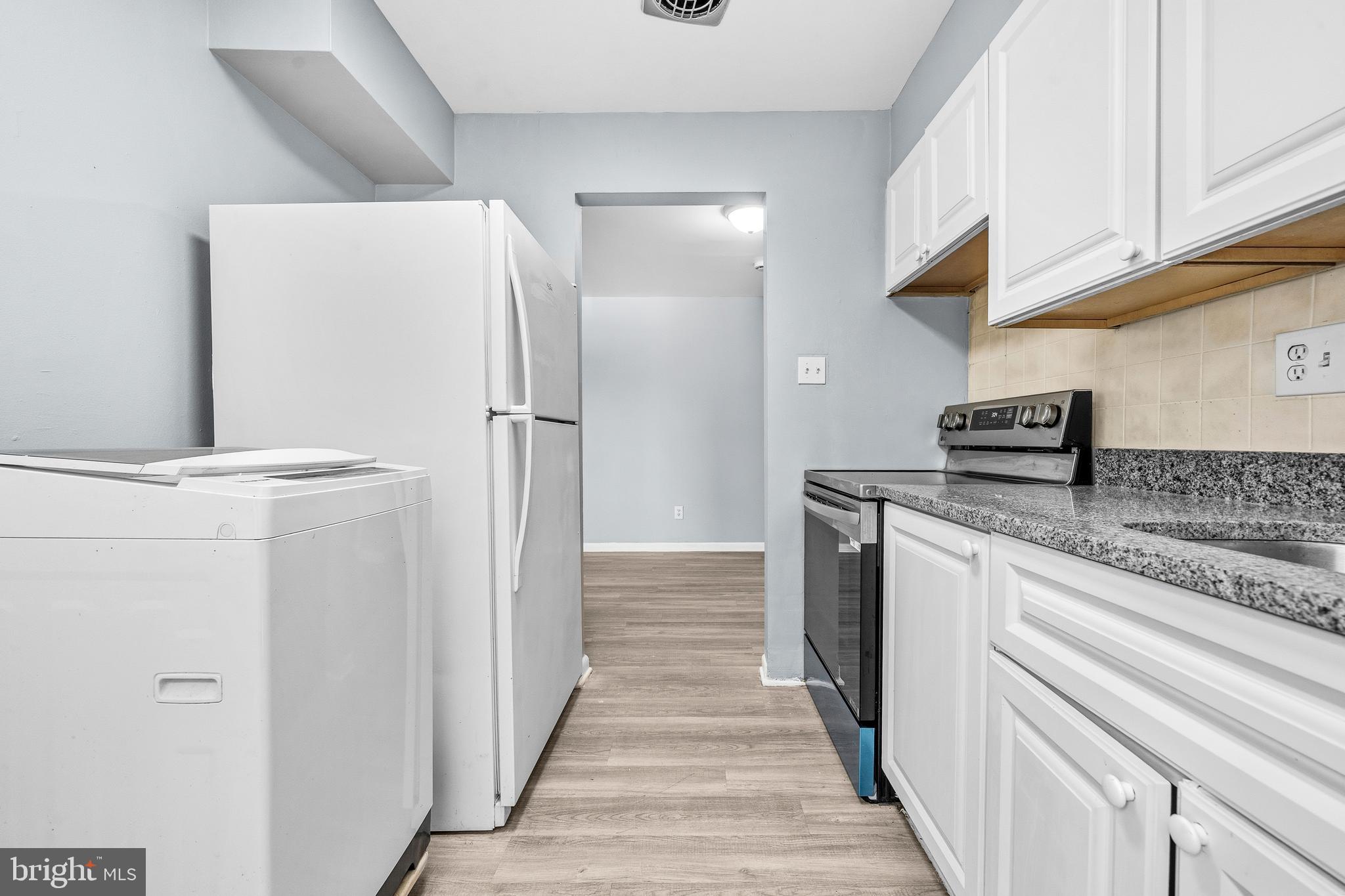 PINEWOOD SOUTH - Residential