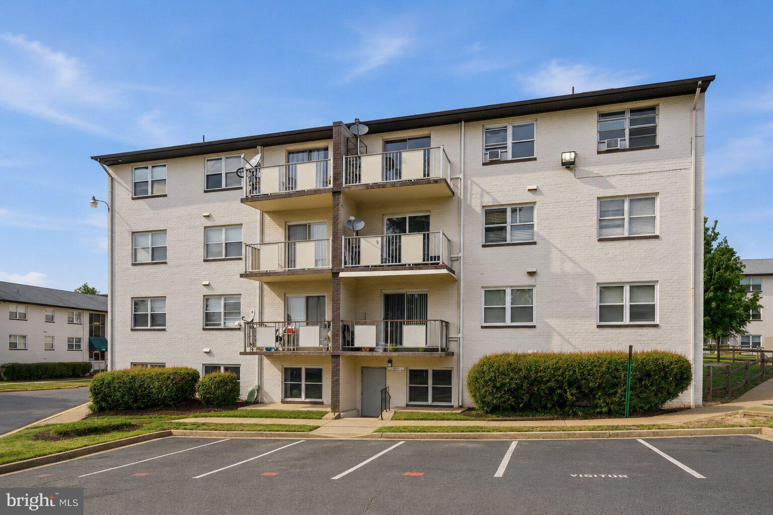 PINEWOOD SOUTH - Residential