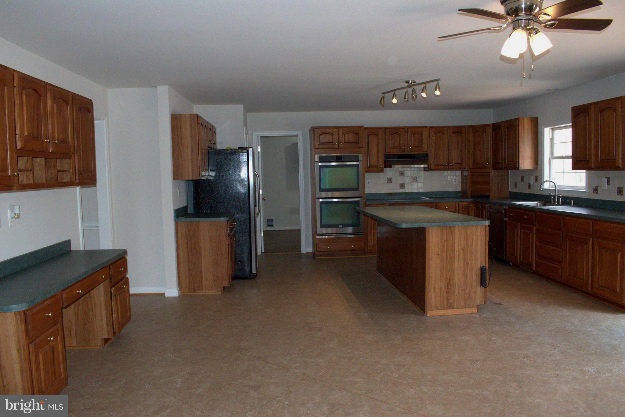 FALCONHURST - Residential