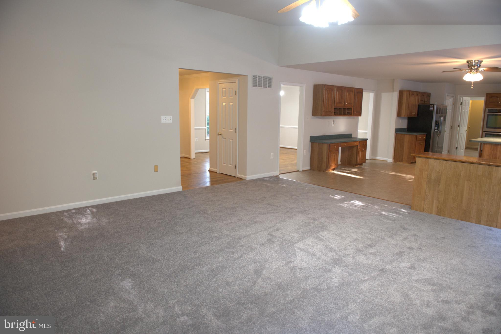 FALCONHURST - Residential