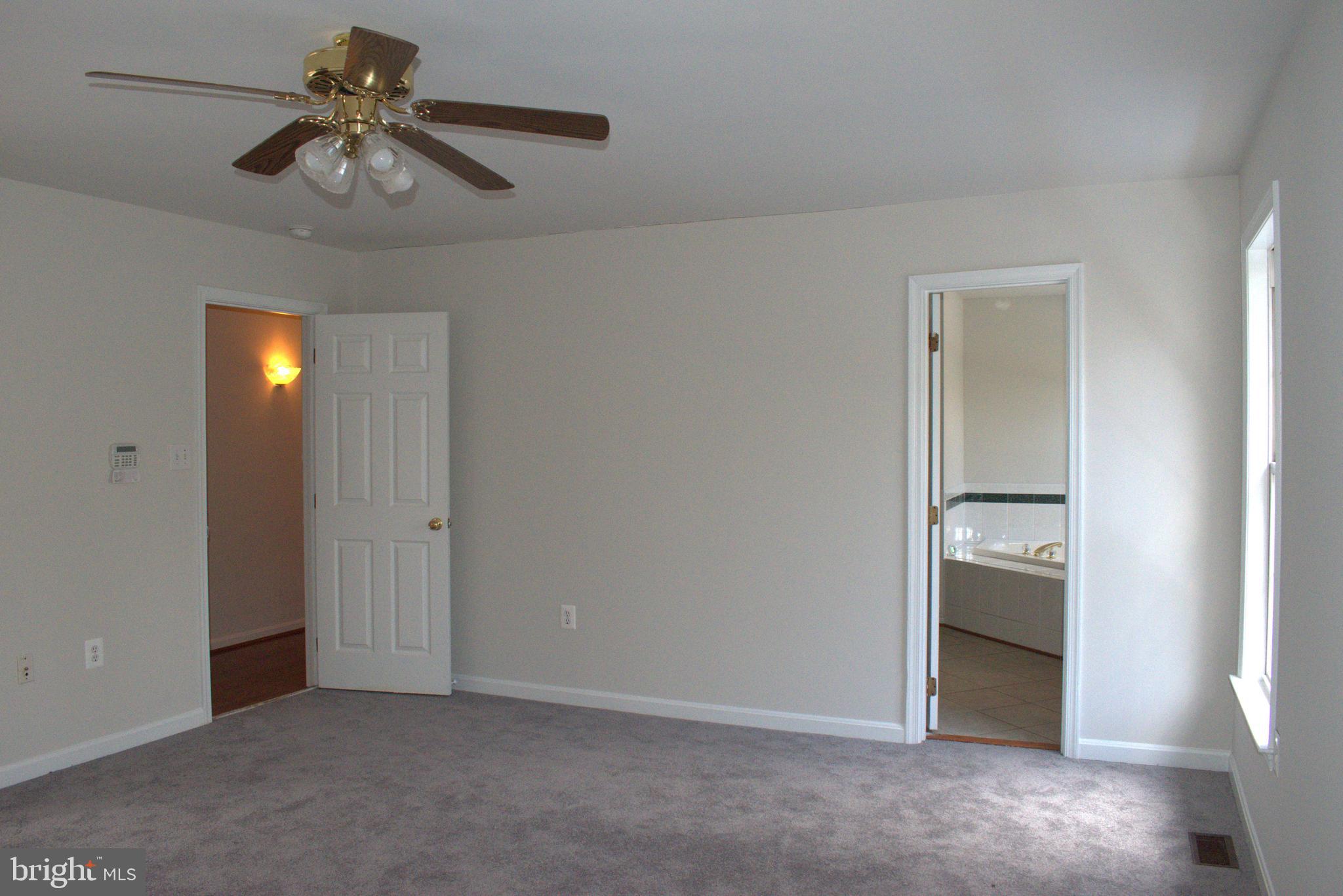 FALCONHURST - Residential