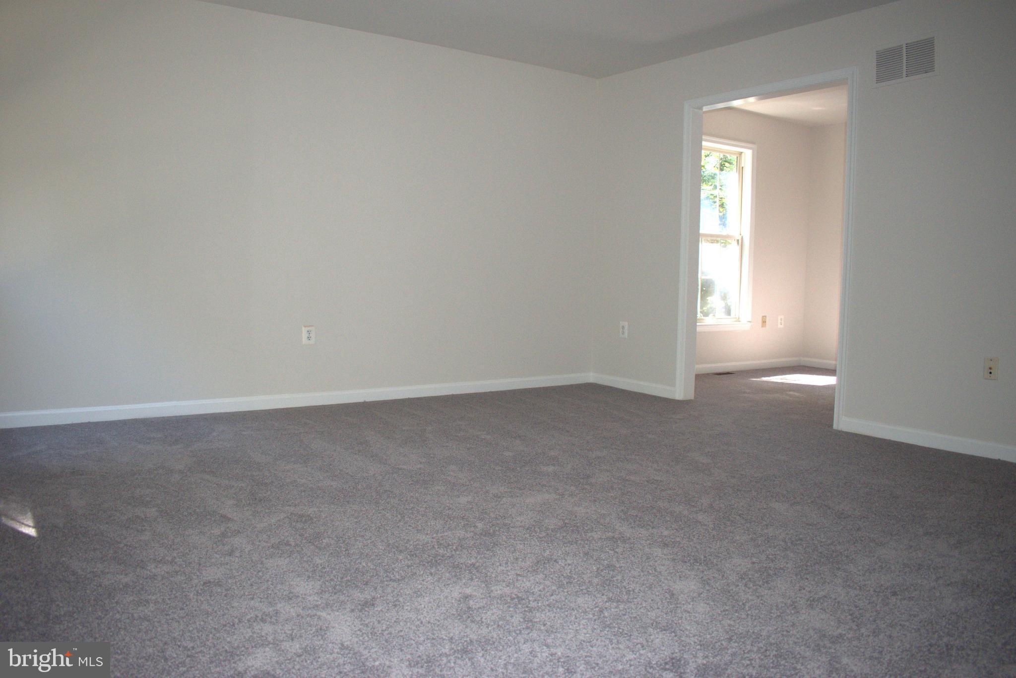 FALCONHURST - Residential