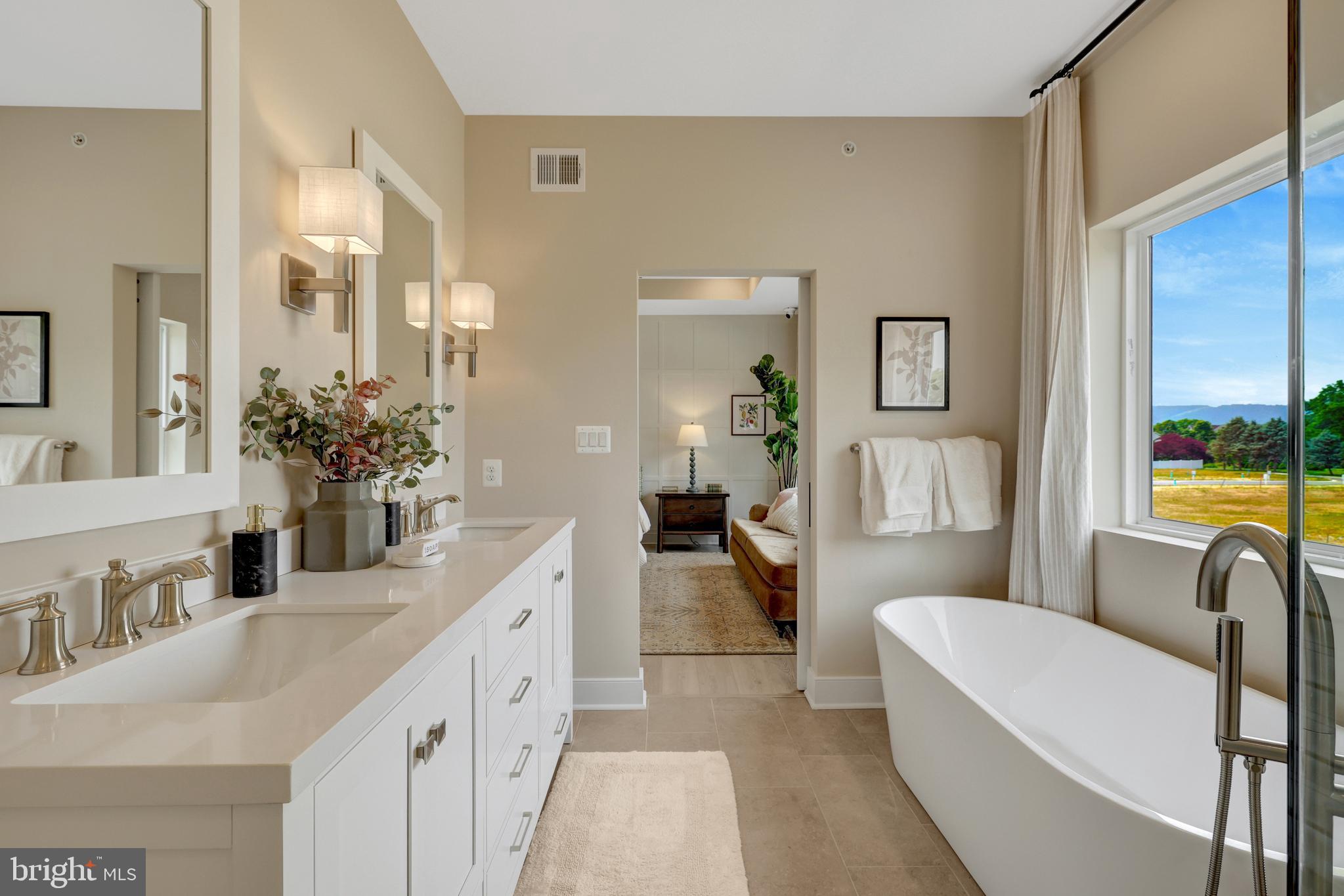 THE ENCLAVE AT CARROLLTON MANOR - Residential