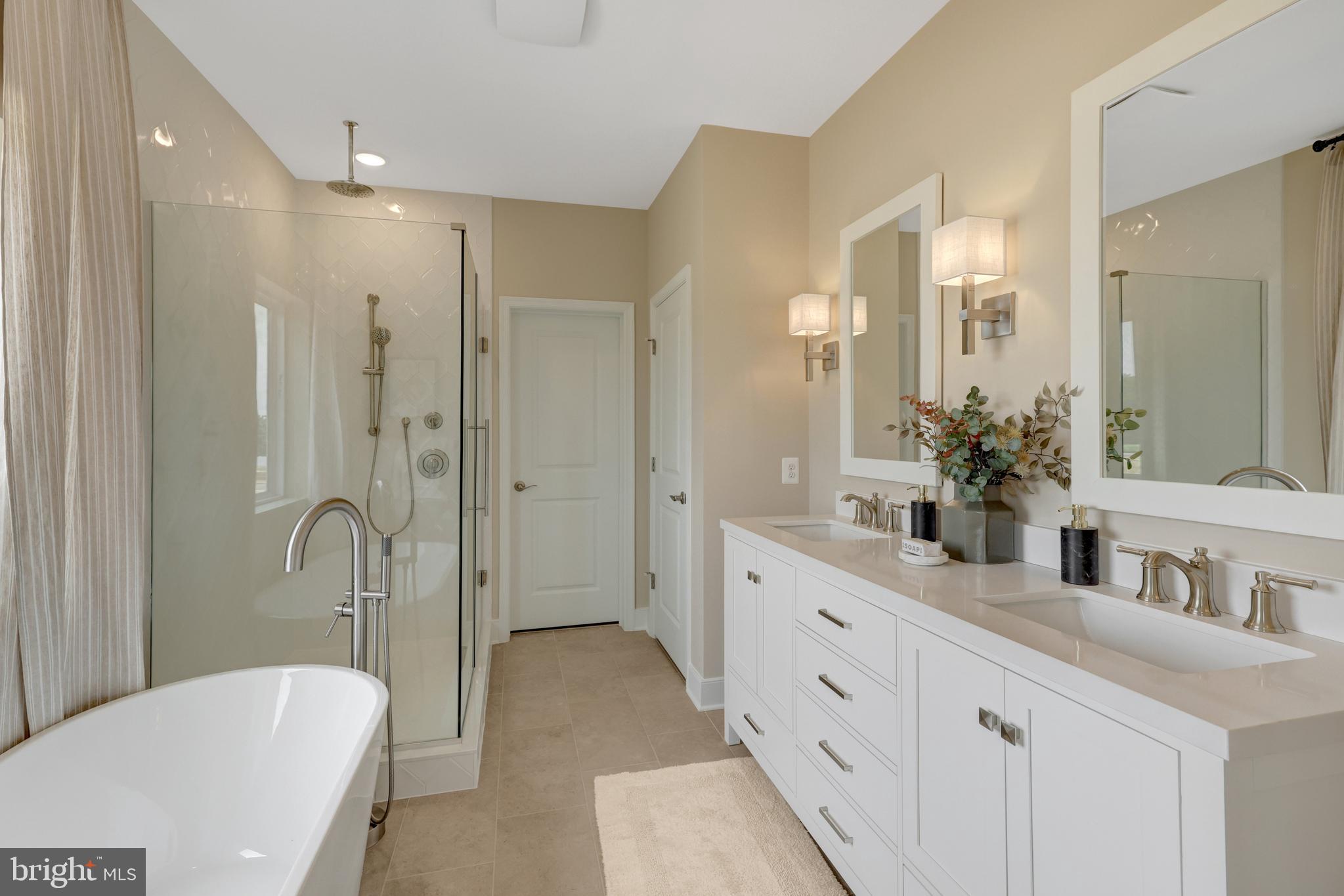 THE ENCLAVE AT CARROLLTON MANOR - Residential