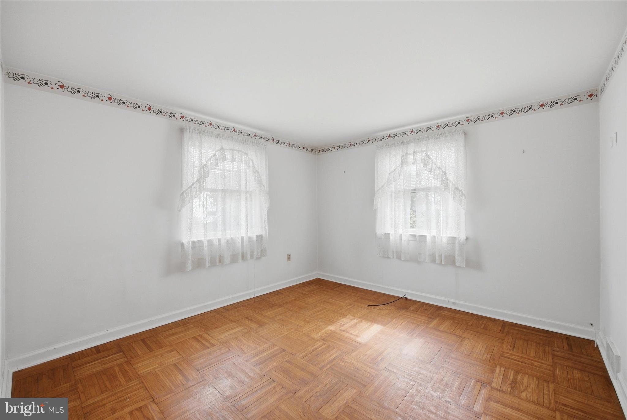 CLYDE PARK - Residential