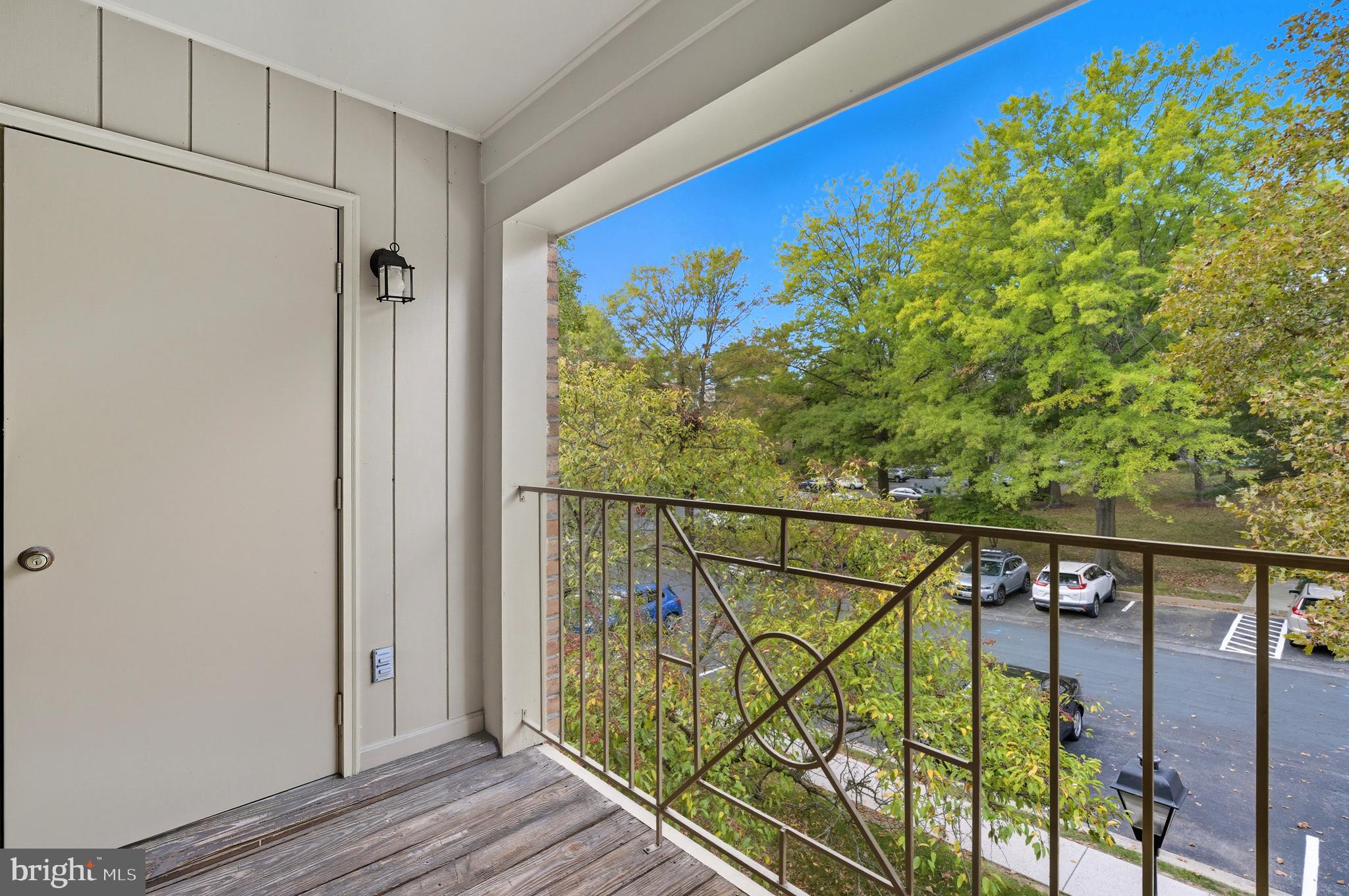 RAINFLOWER/LOVETON - Residential