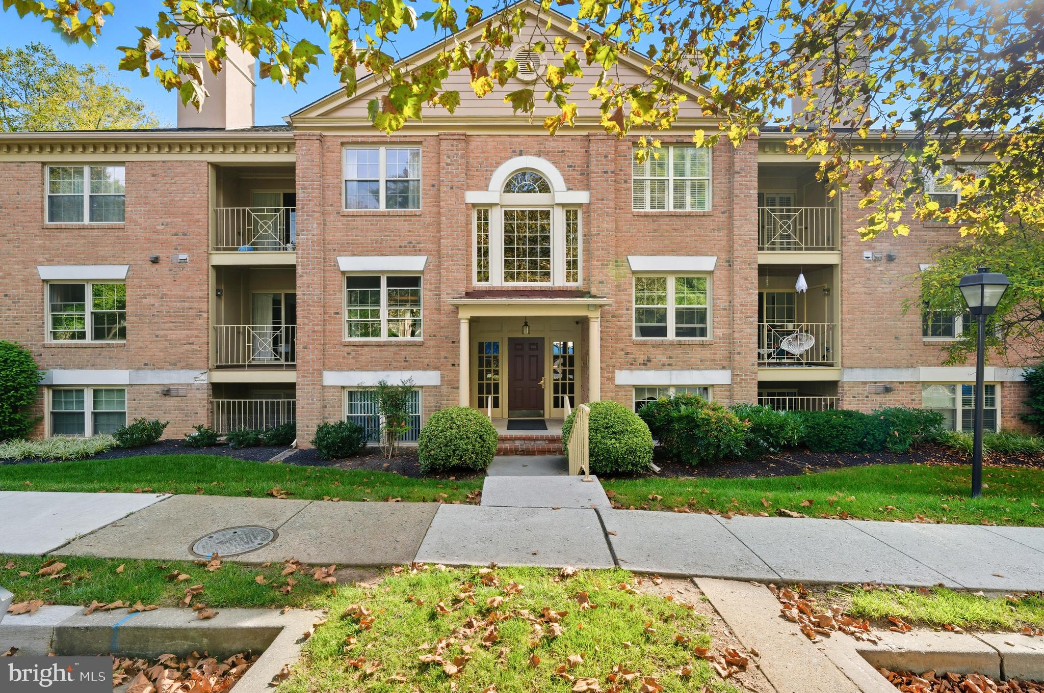 RAINFLOWER/LOVETON - Residential