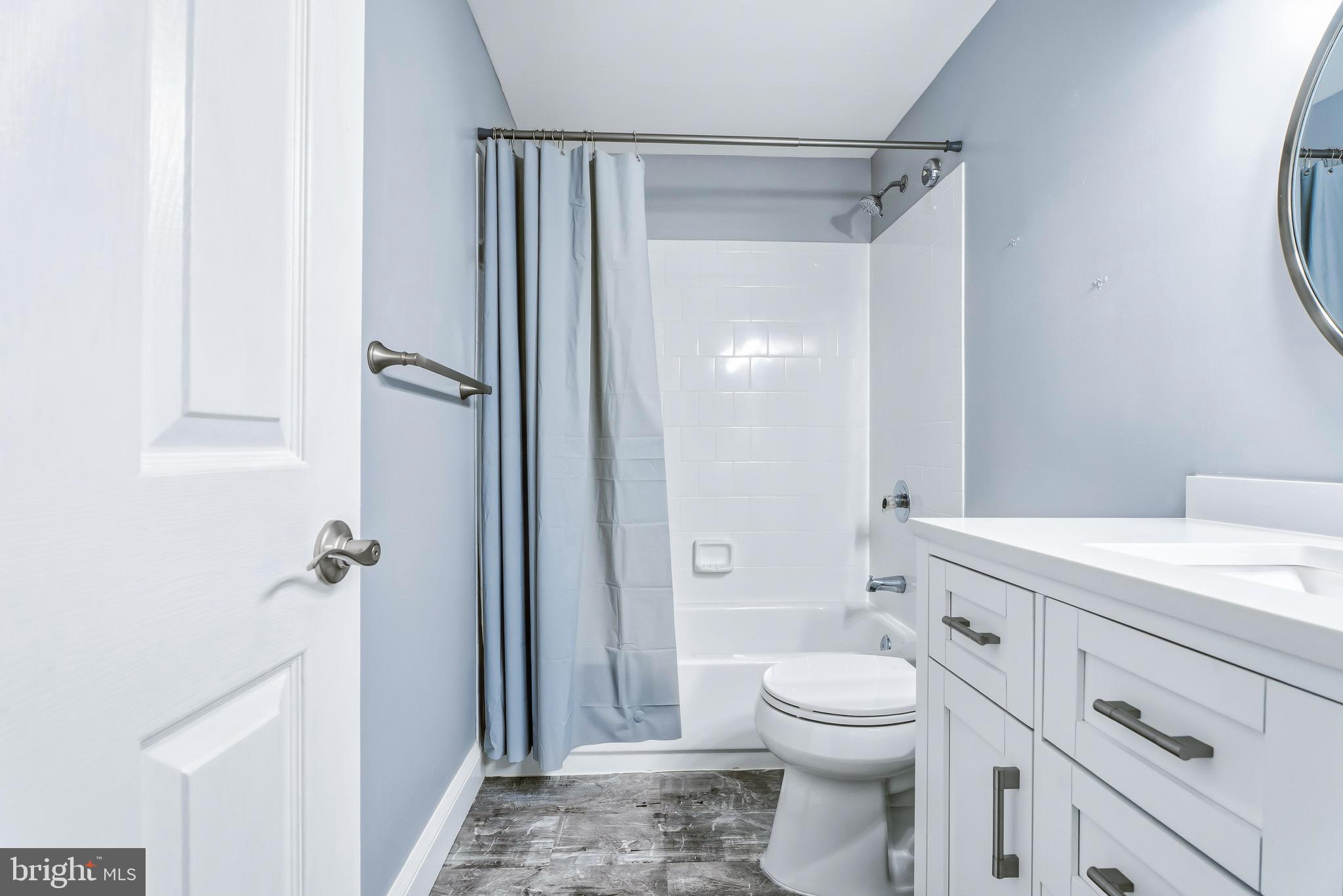 RAINFLOWER/LOVETON - Residential