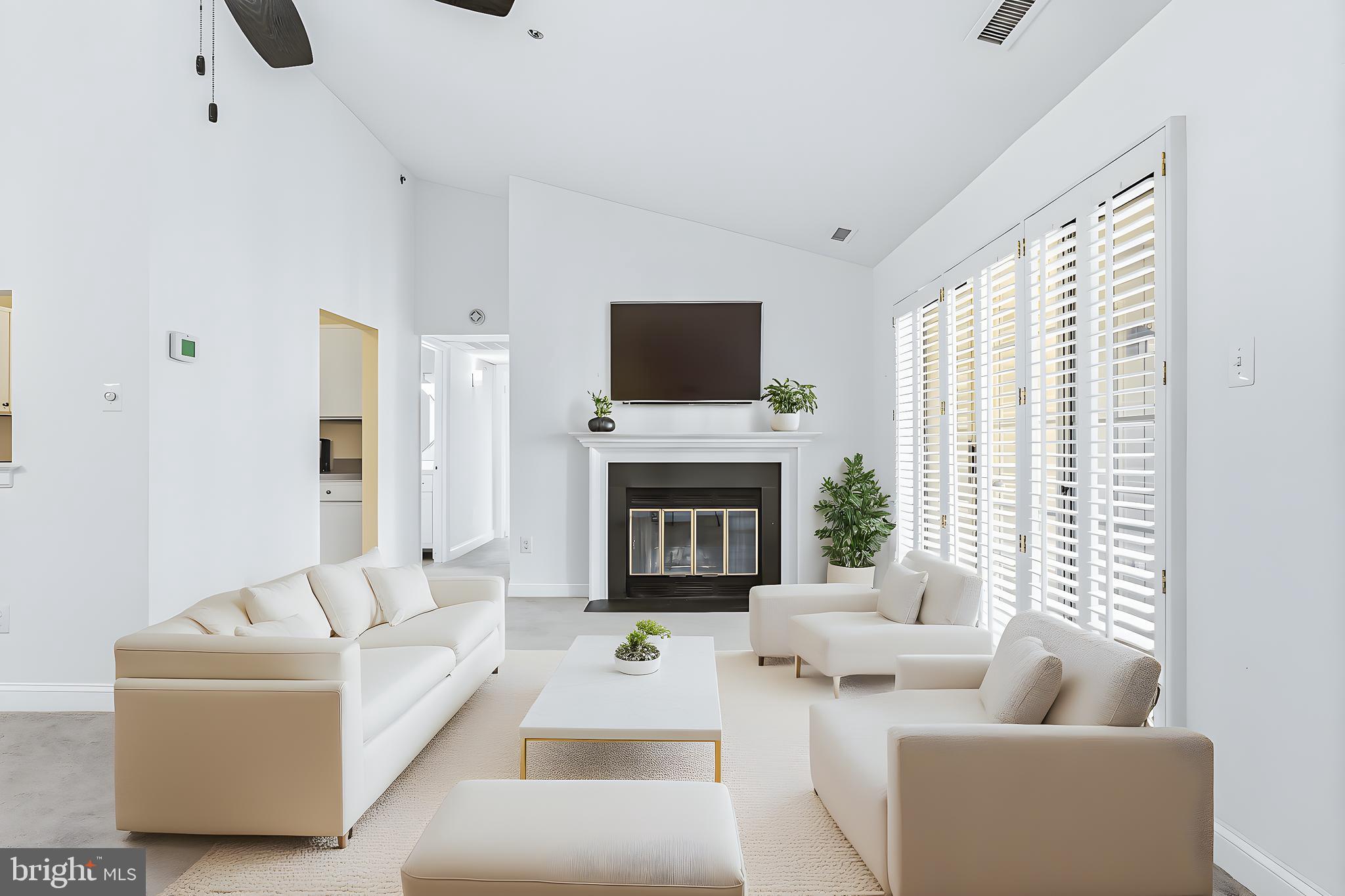 RAINFLOWER/LOVETON - Residential