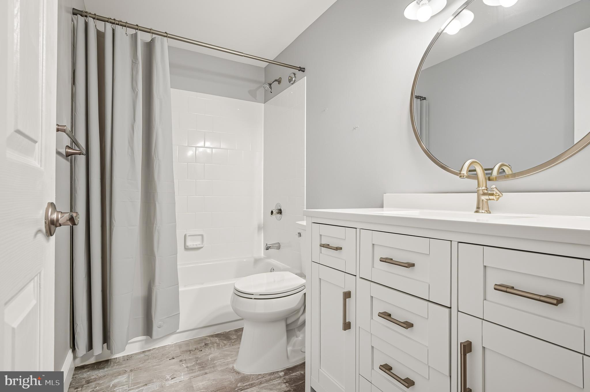 RAINFLOWER/LOVETON - Residential