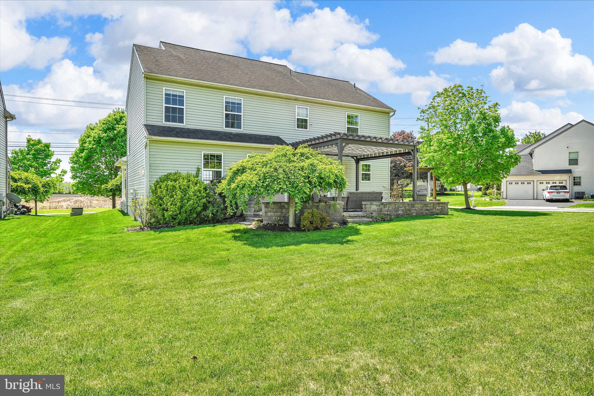 HEMPFIELD CROSSING - Residential