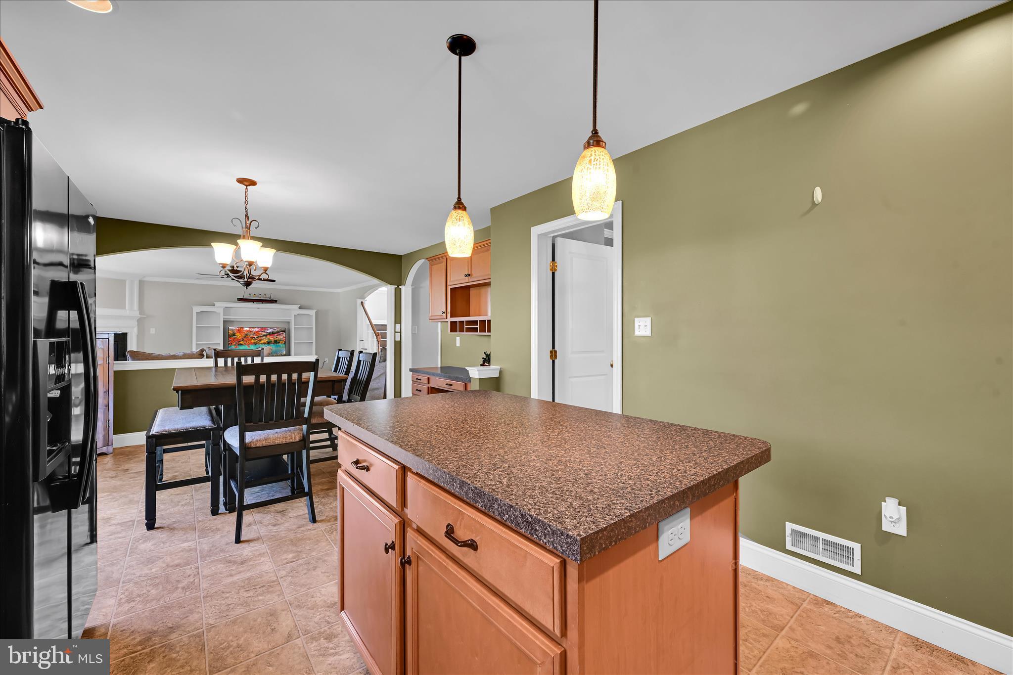 HEMPFIELD CROSSING - Residential