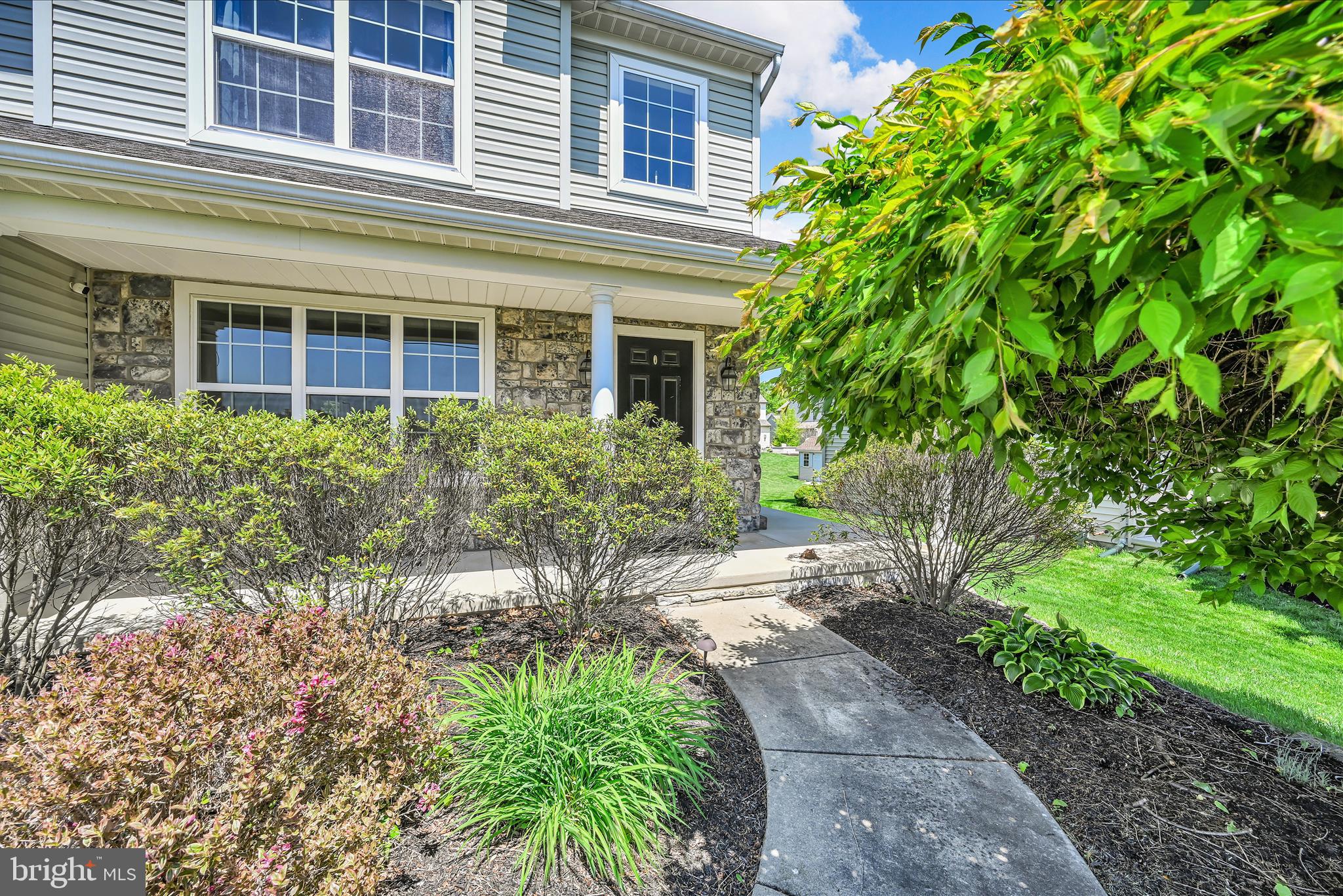 HEMPFIELD CROSSING - Residential
