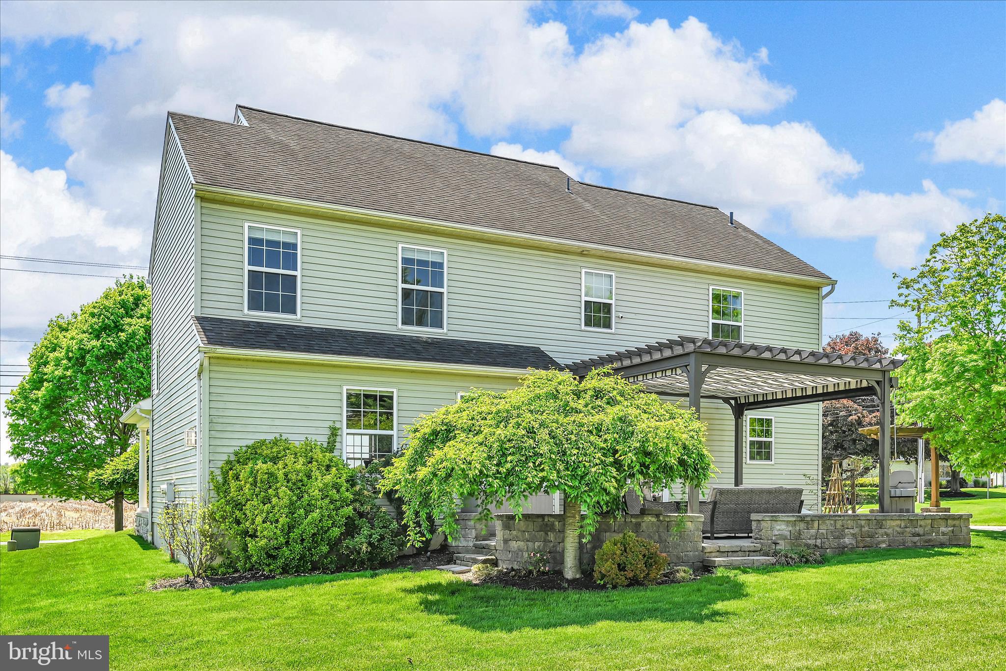 HEMPFIELD CROSSING - Residential