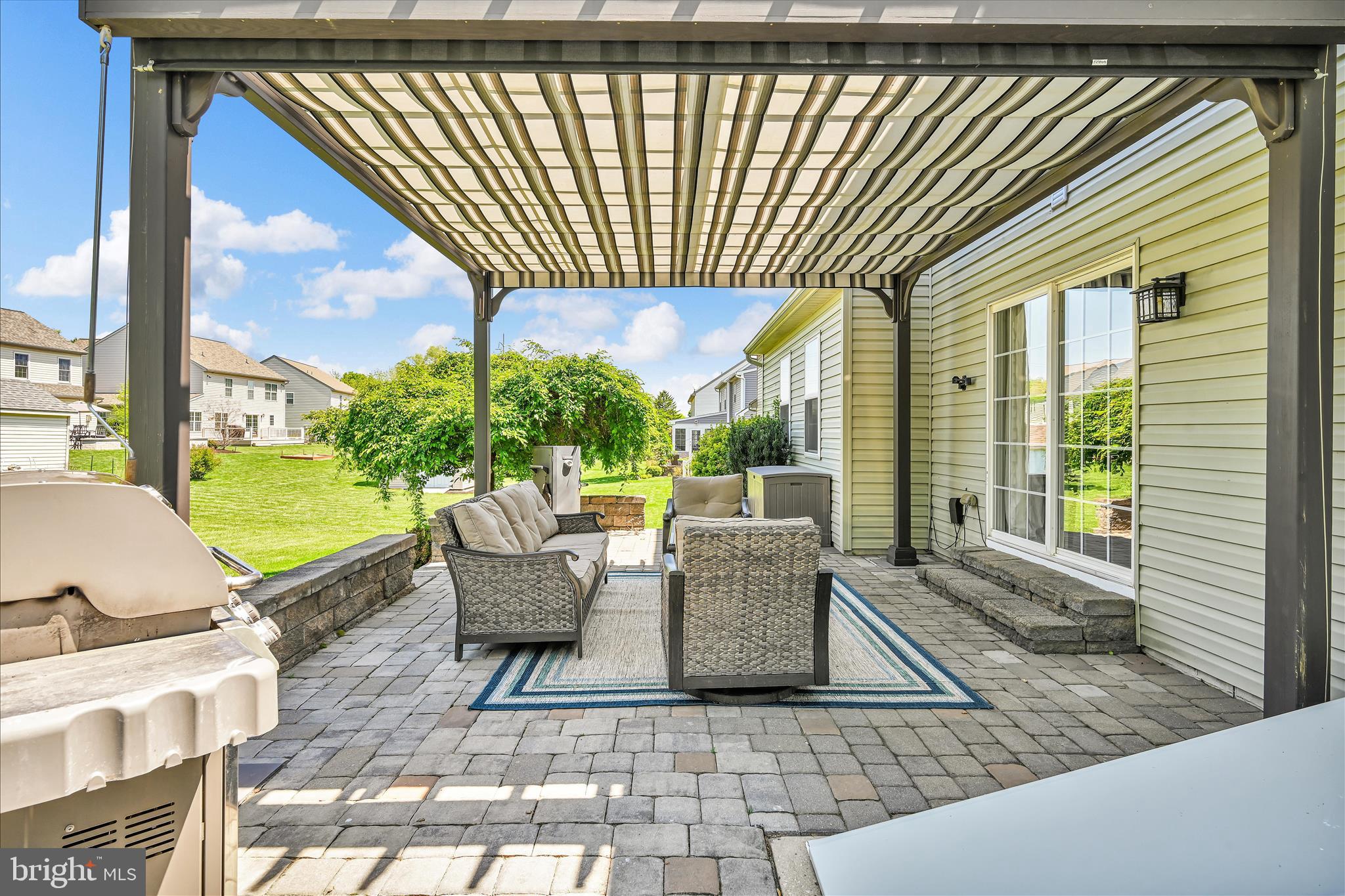 HEMPFIELD CROSSING - Residential