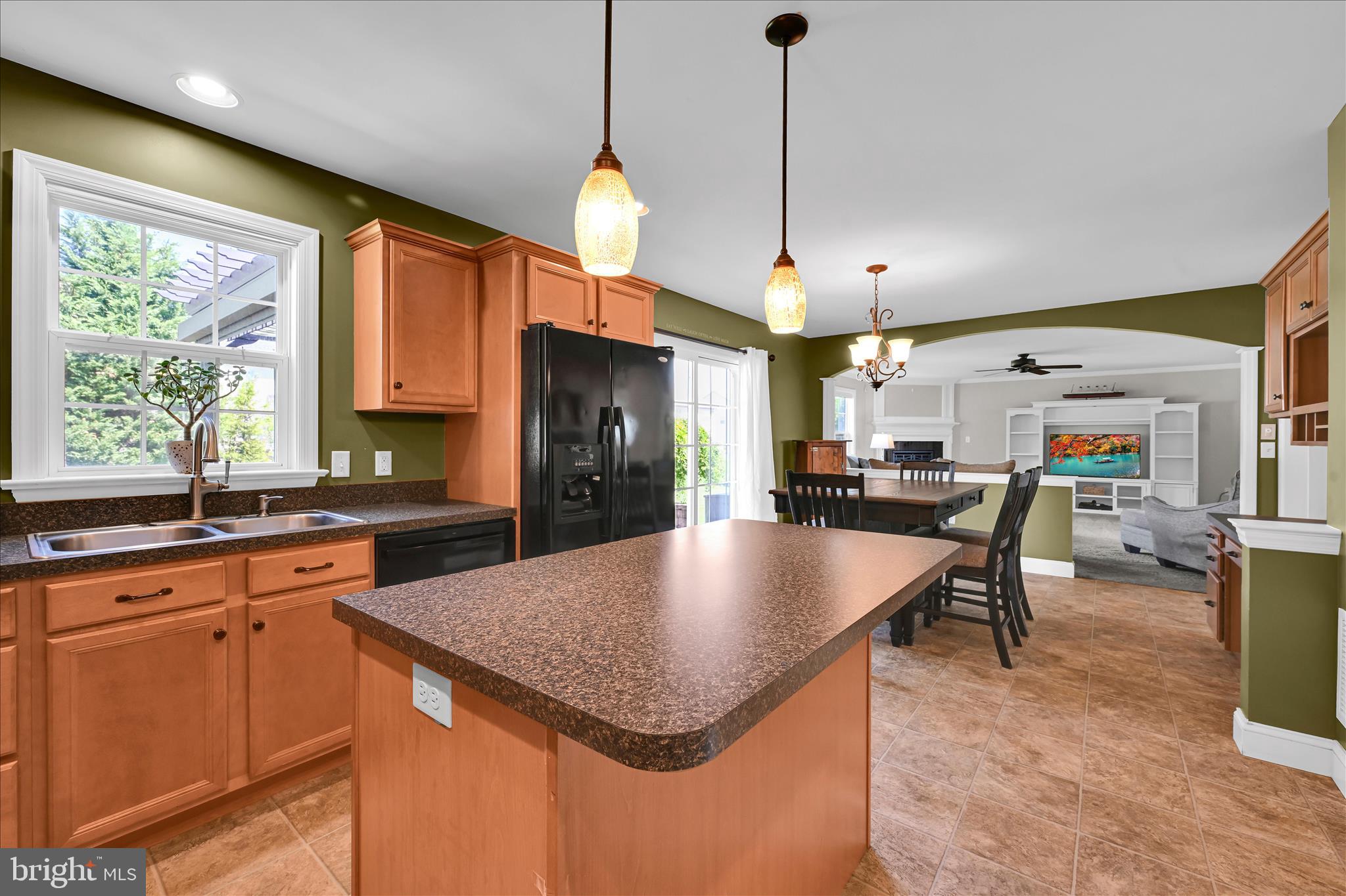 HEMPFIELD CROSSING - Residential
