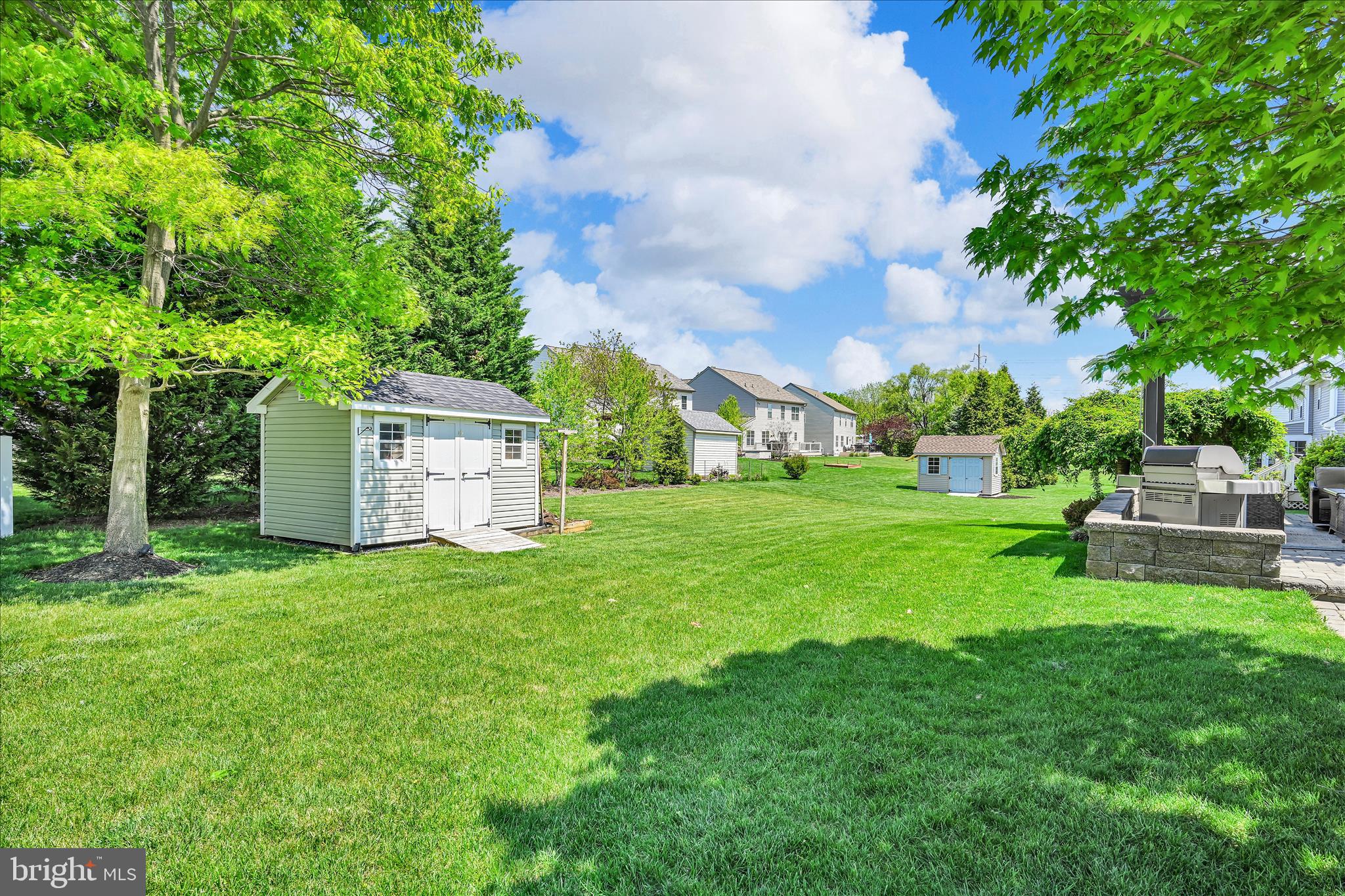 HEMPFIELD CROSSING - Residential