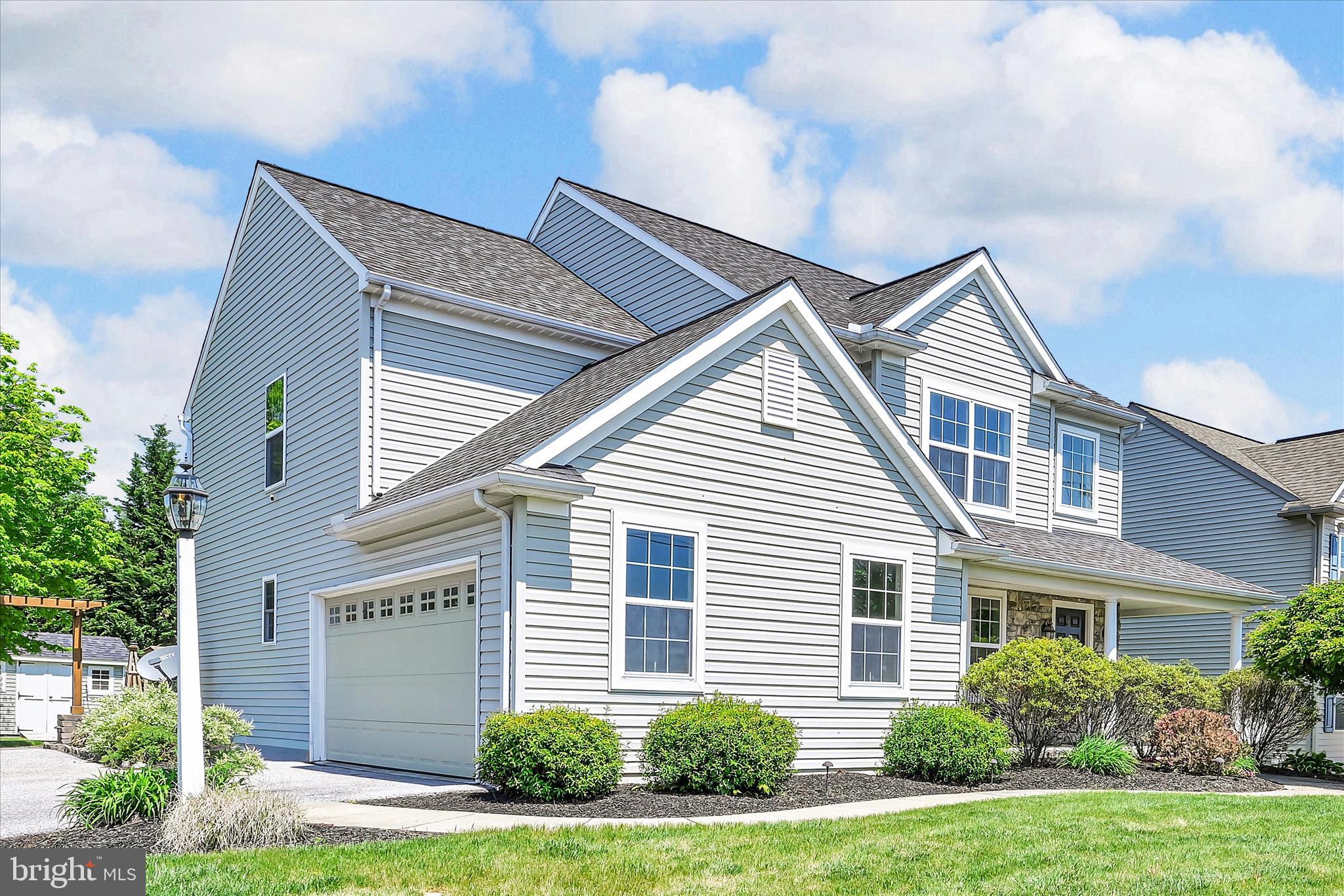 HEMPFIELD CROSSING - Residential