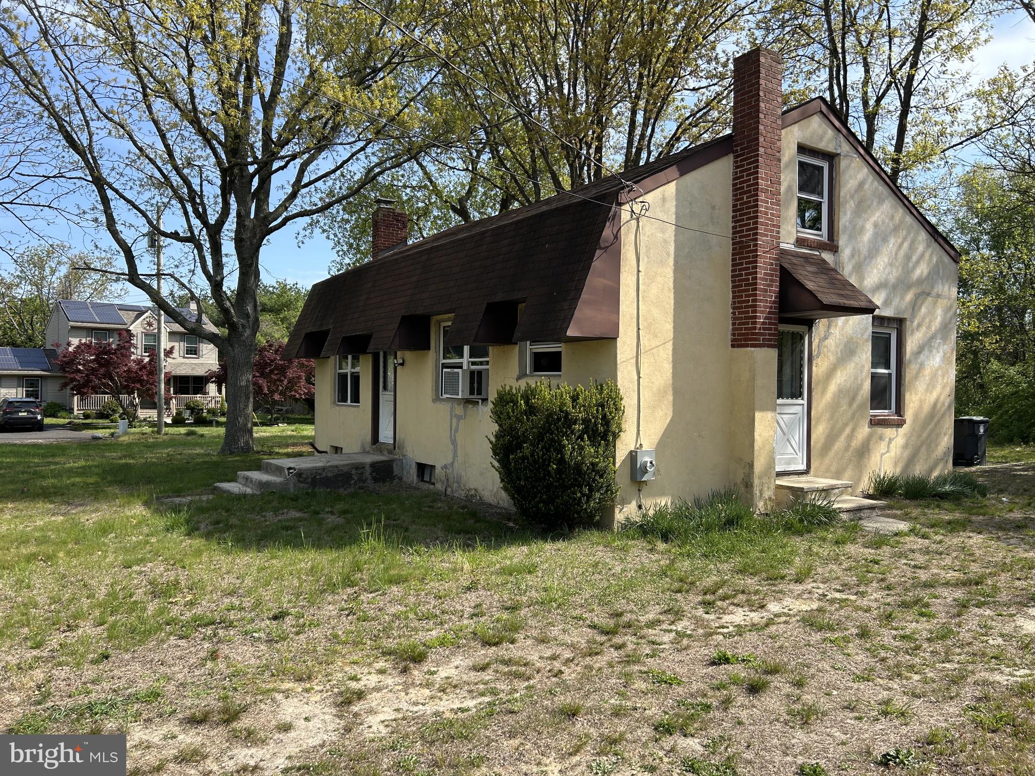 312 STRATFORD AVENUE