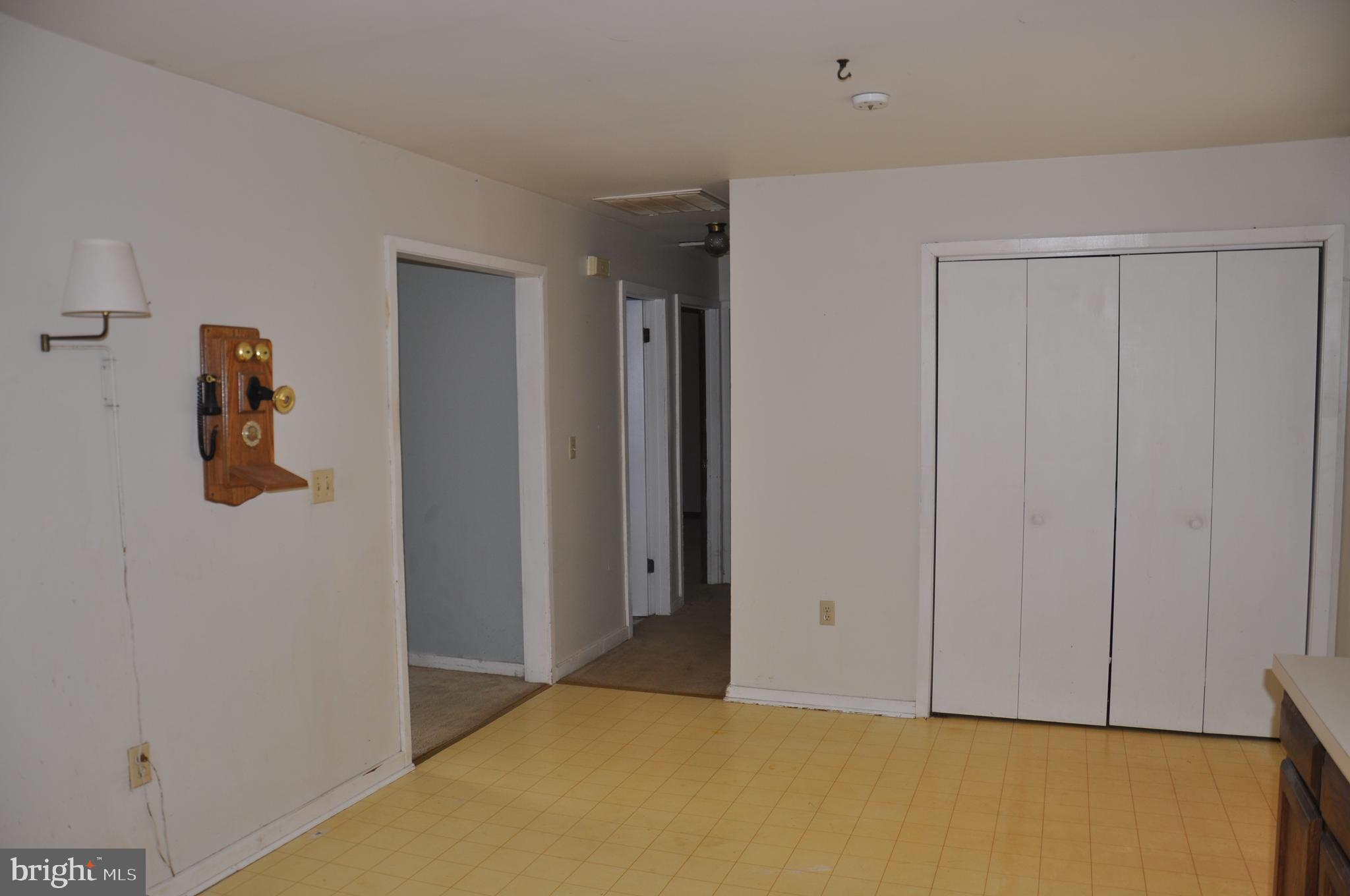 LAKE CAROLINE - Residential