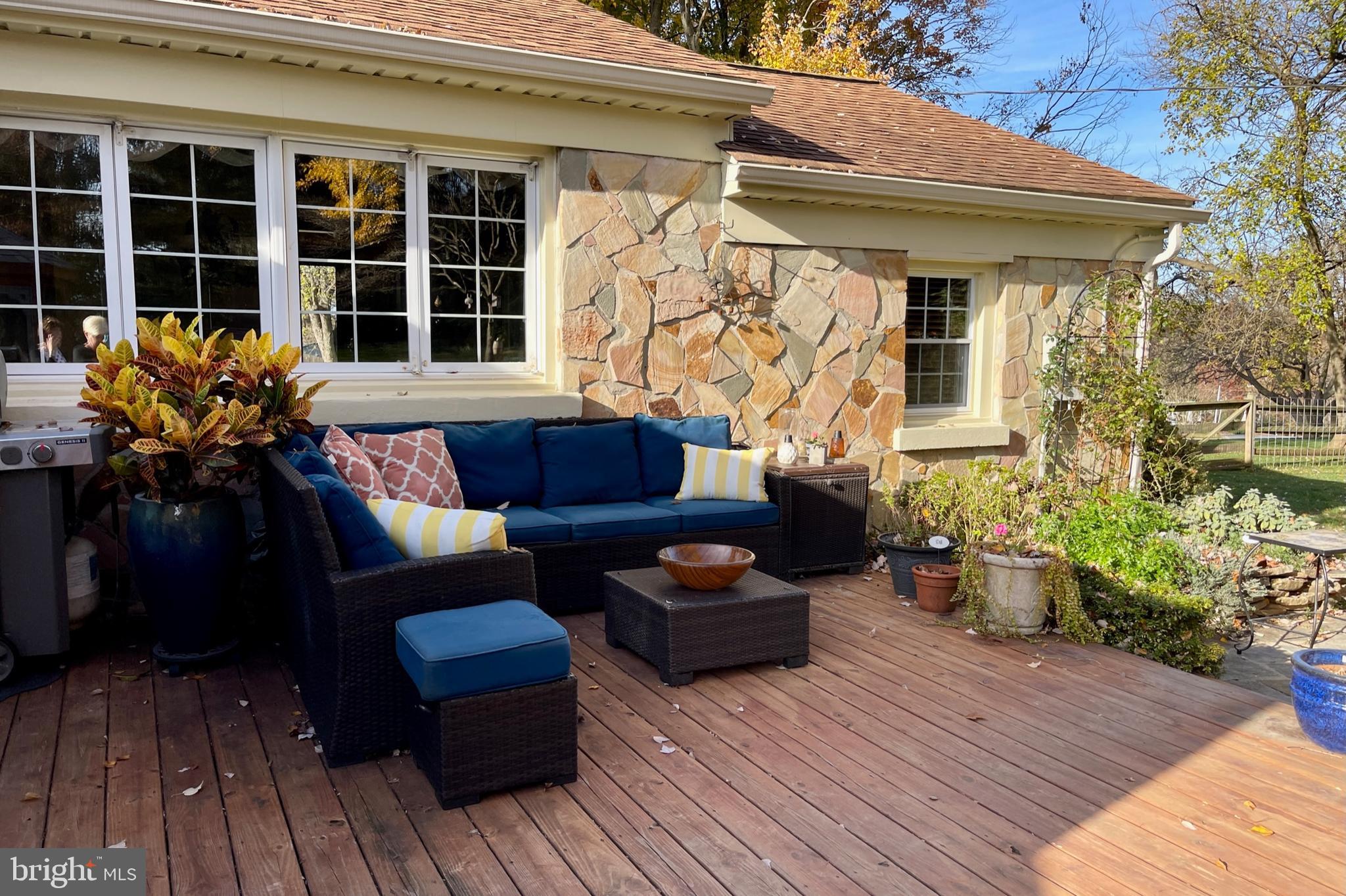 LINWOOD - Residential