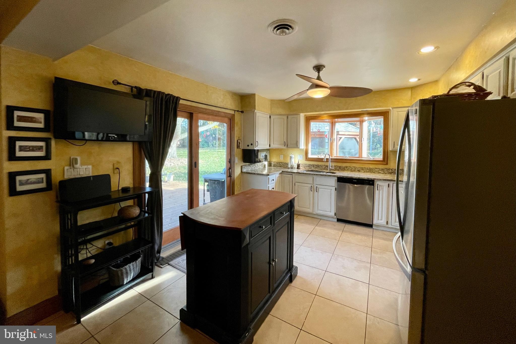 LINWOOD - Residential