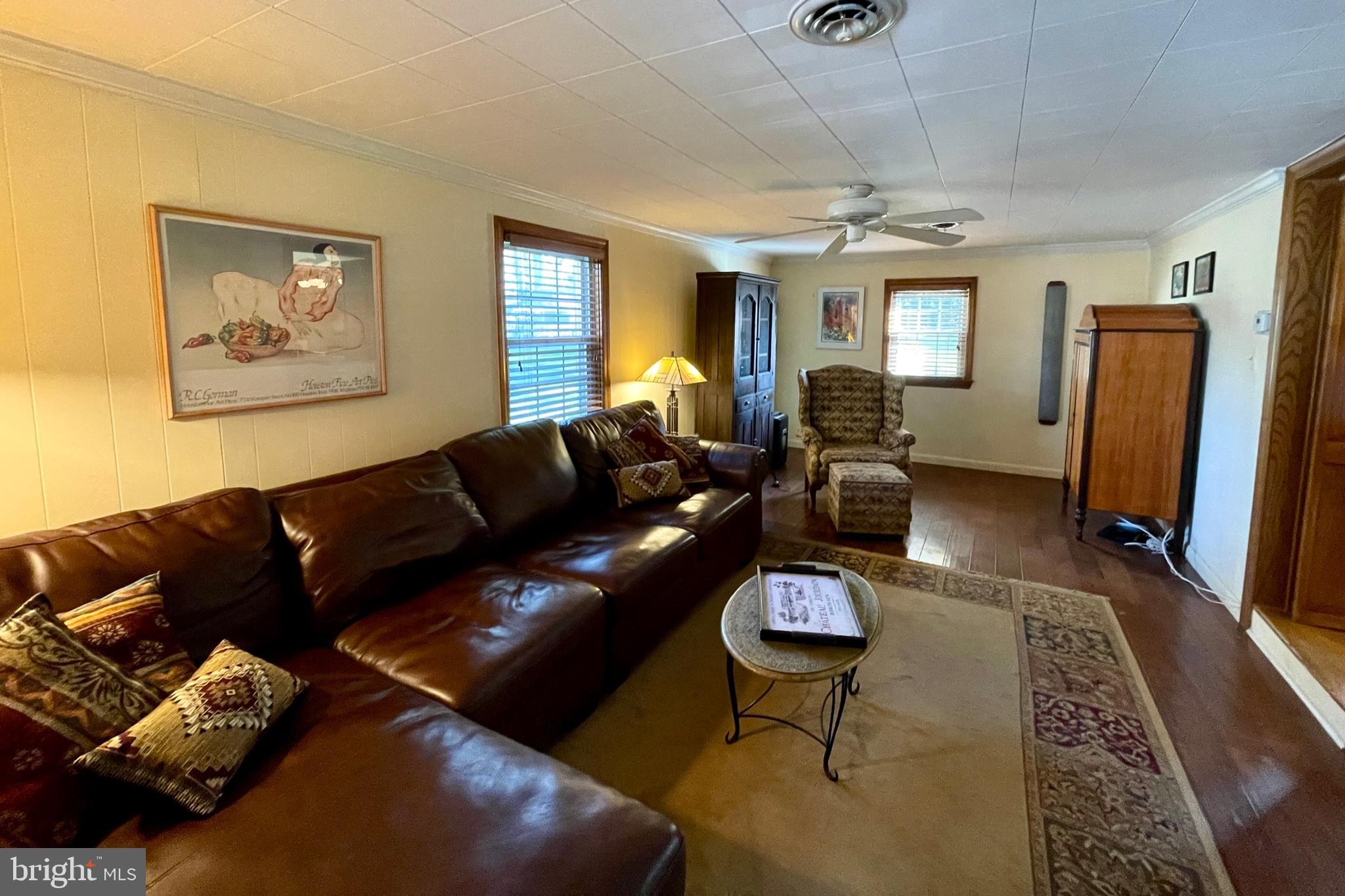 LINWOOD - Residential