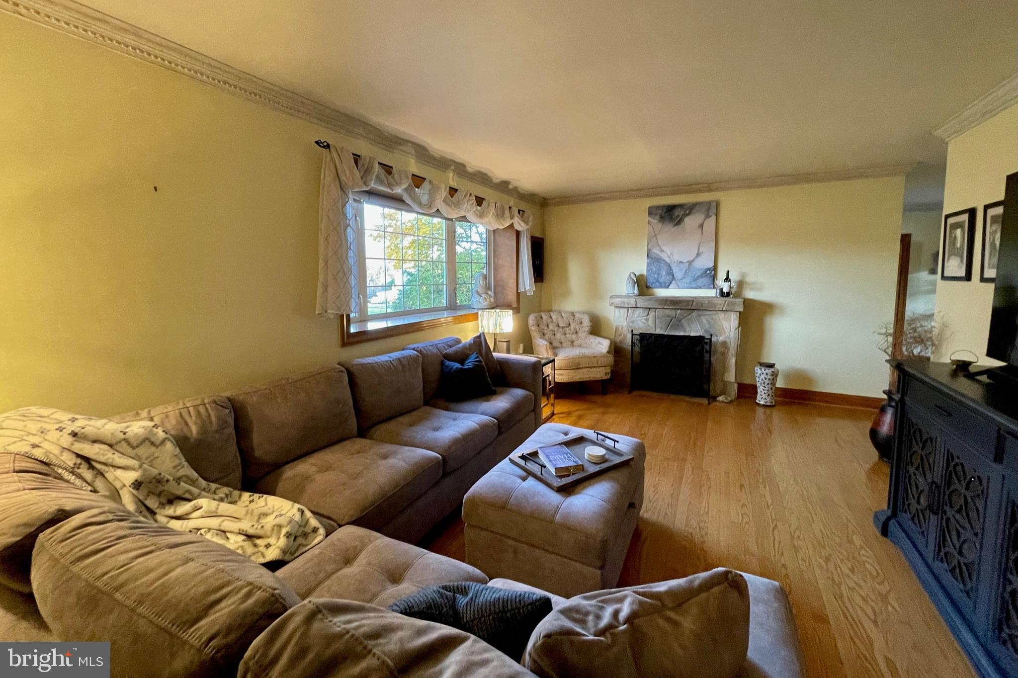 LINWOOD - Residential