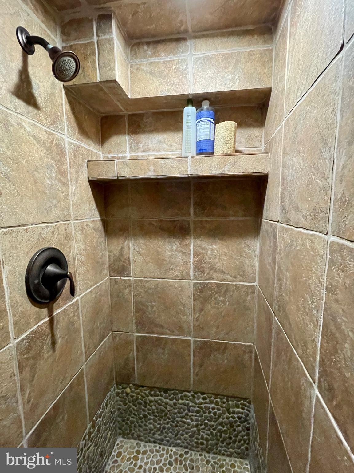 LINWOOD - Residential