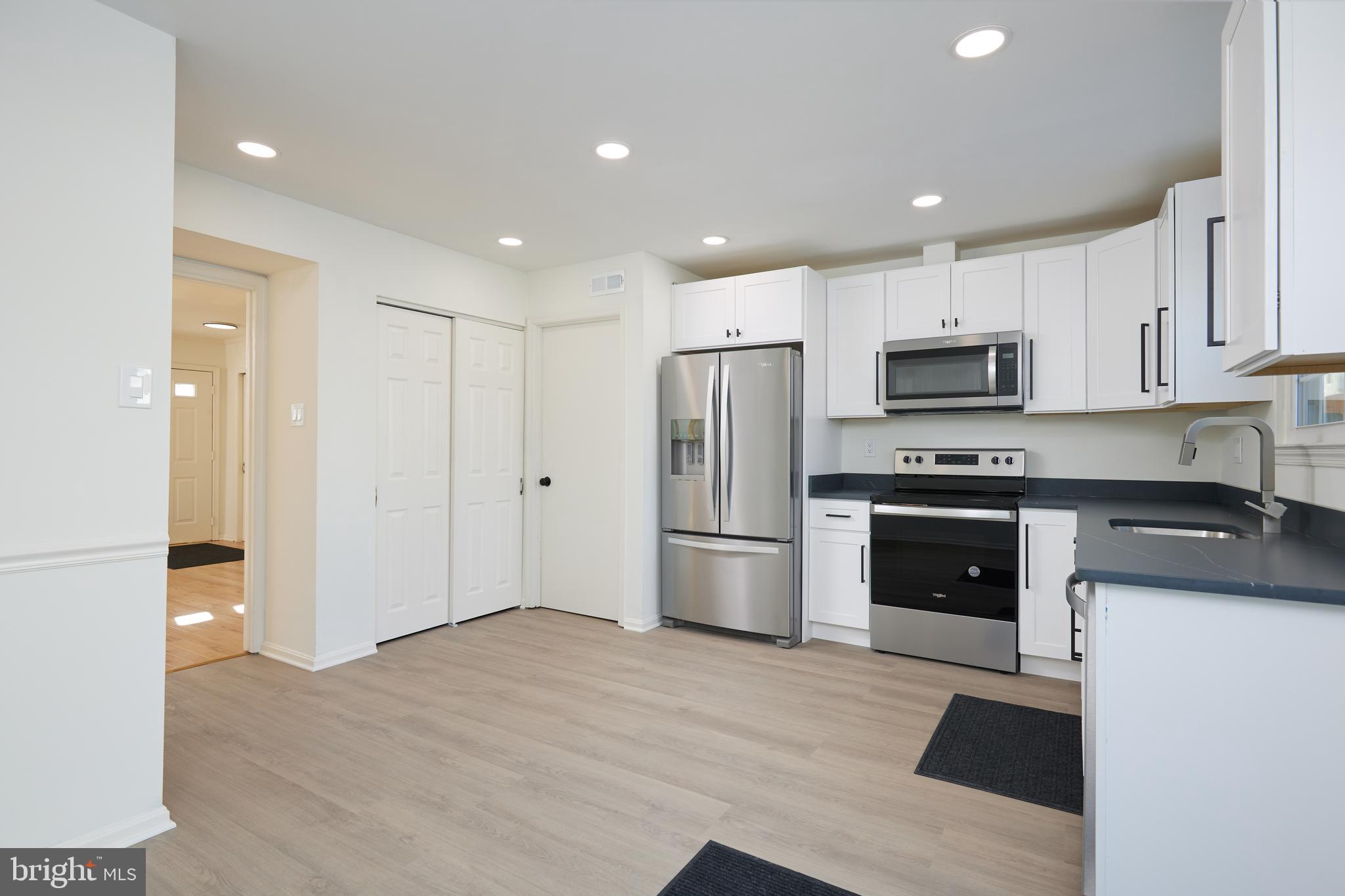 HALLOWELL - Residential