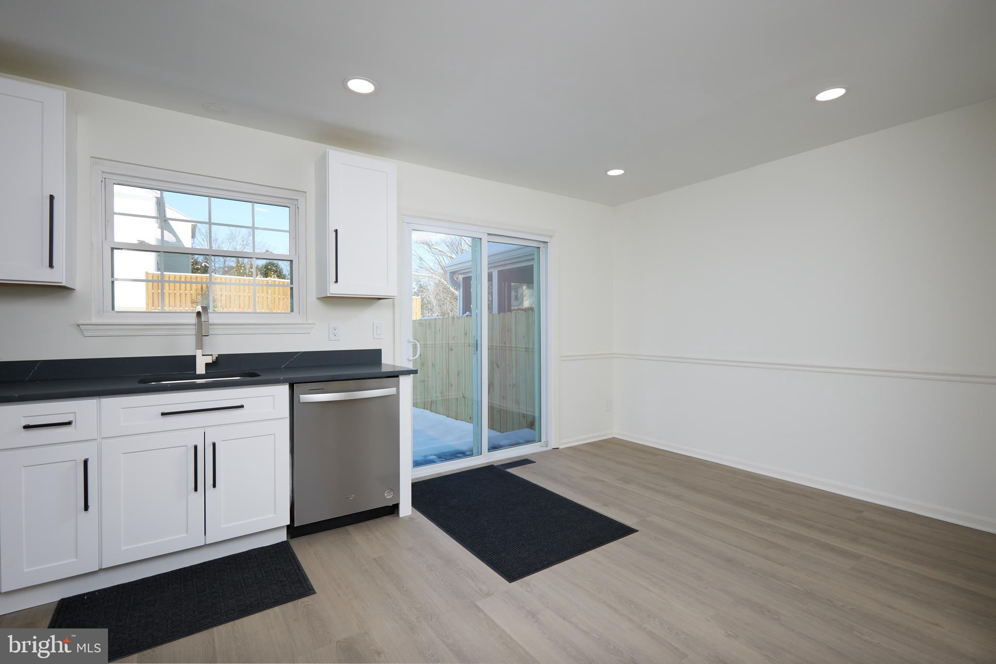 HALLOWELL - Residential