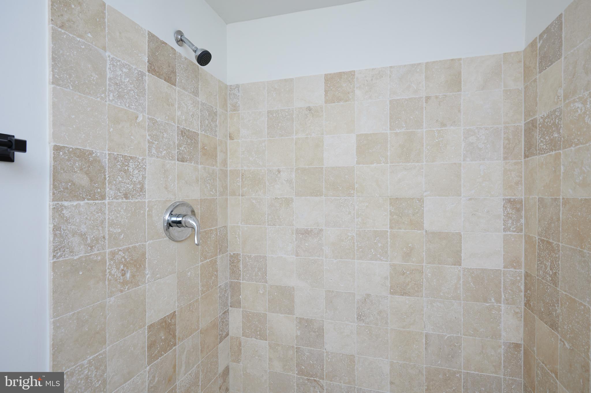 HALLOWELL - Residential