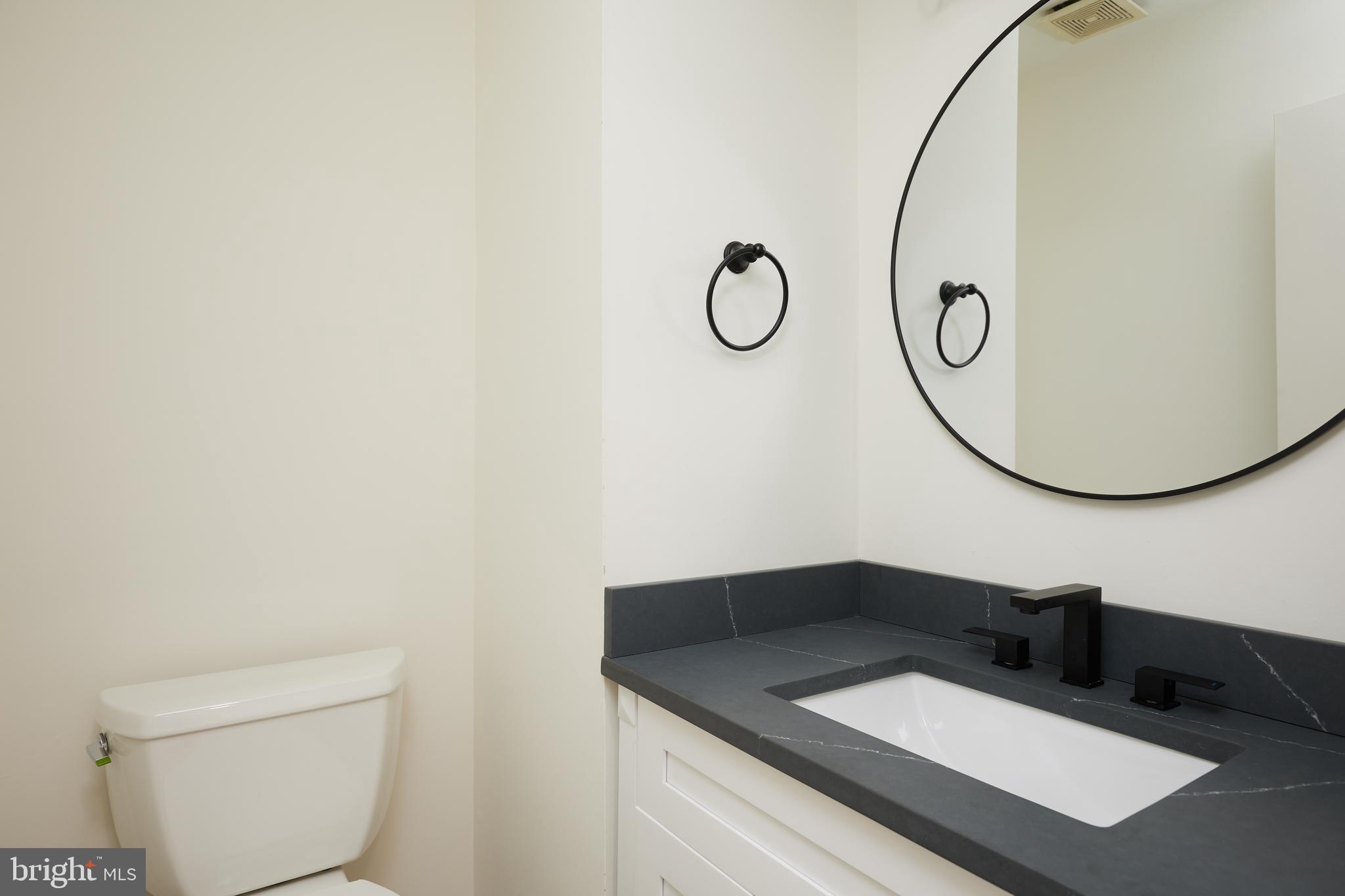 HALLOWELL - Residential