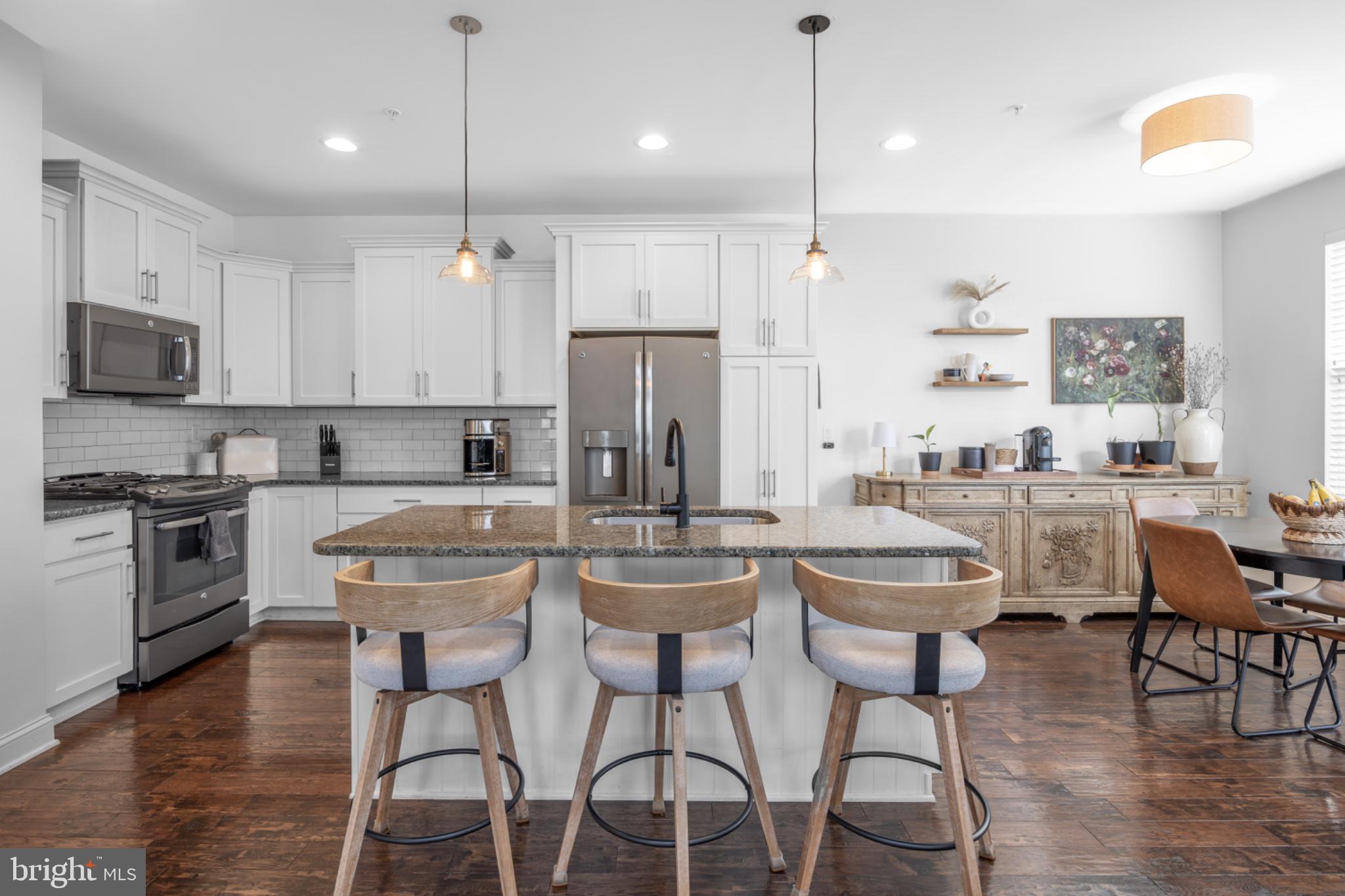 THORNDALE - Residential