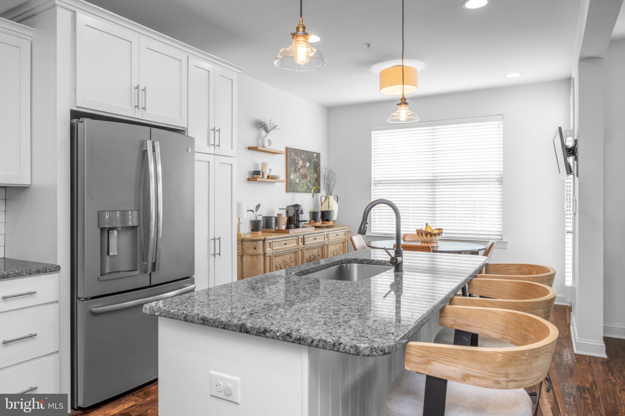 THORNDALE - Residential