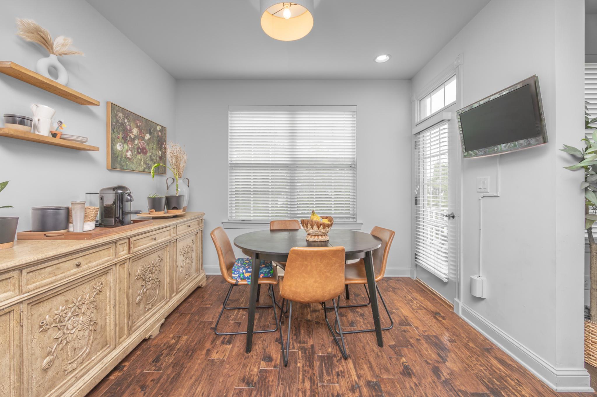 THORNDALE - Residential
