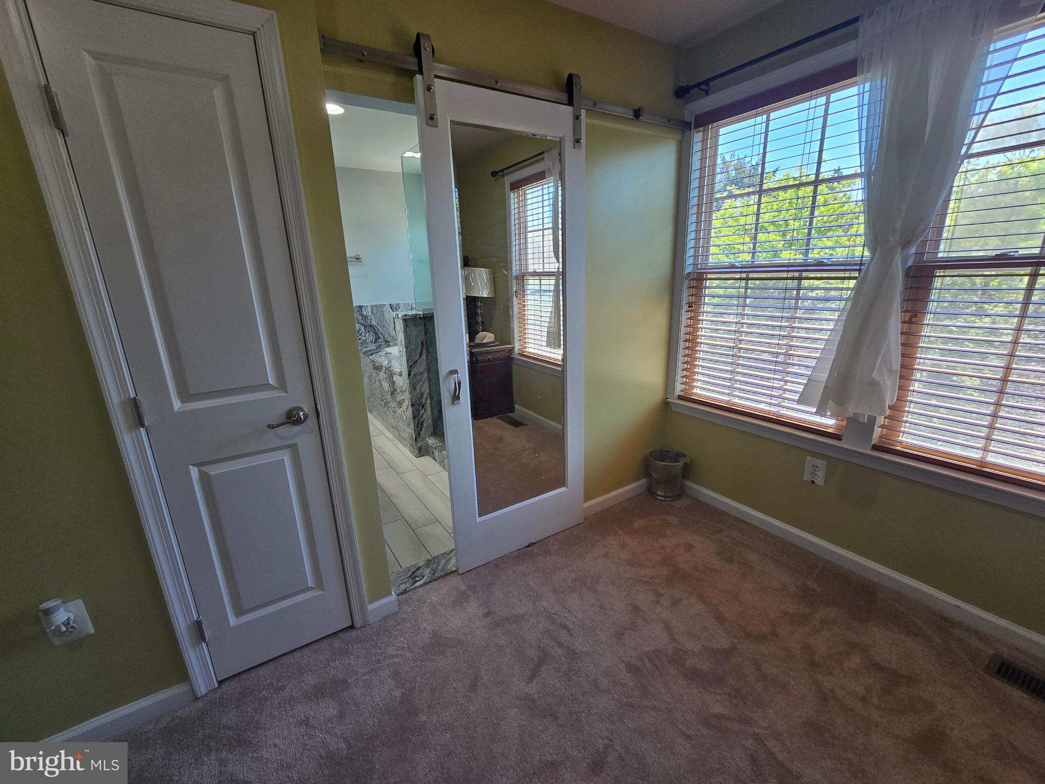 PLEASANT CHASE - Residential