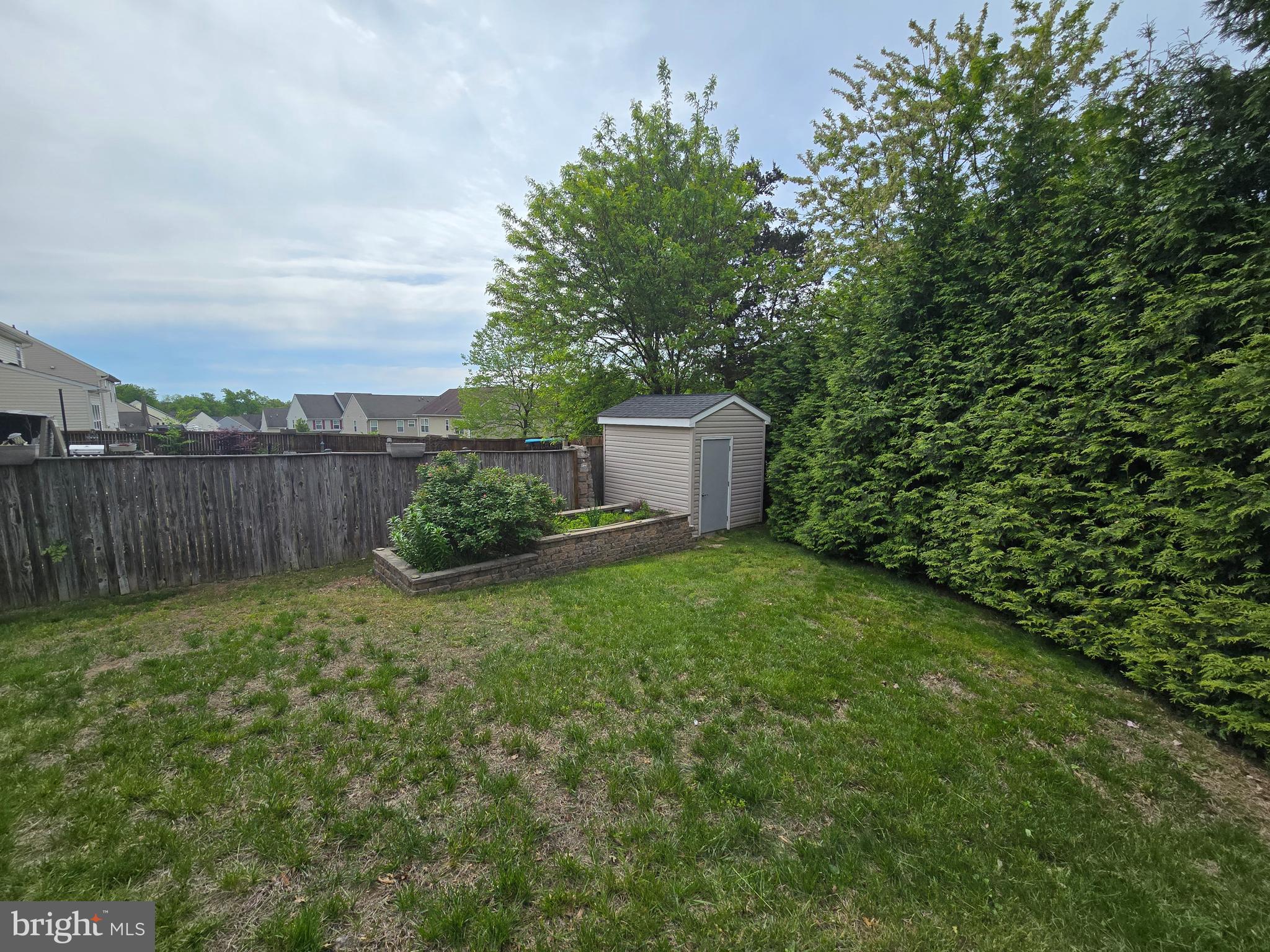 PLEASANT CHASE - Residential