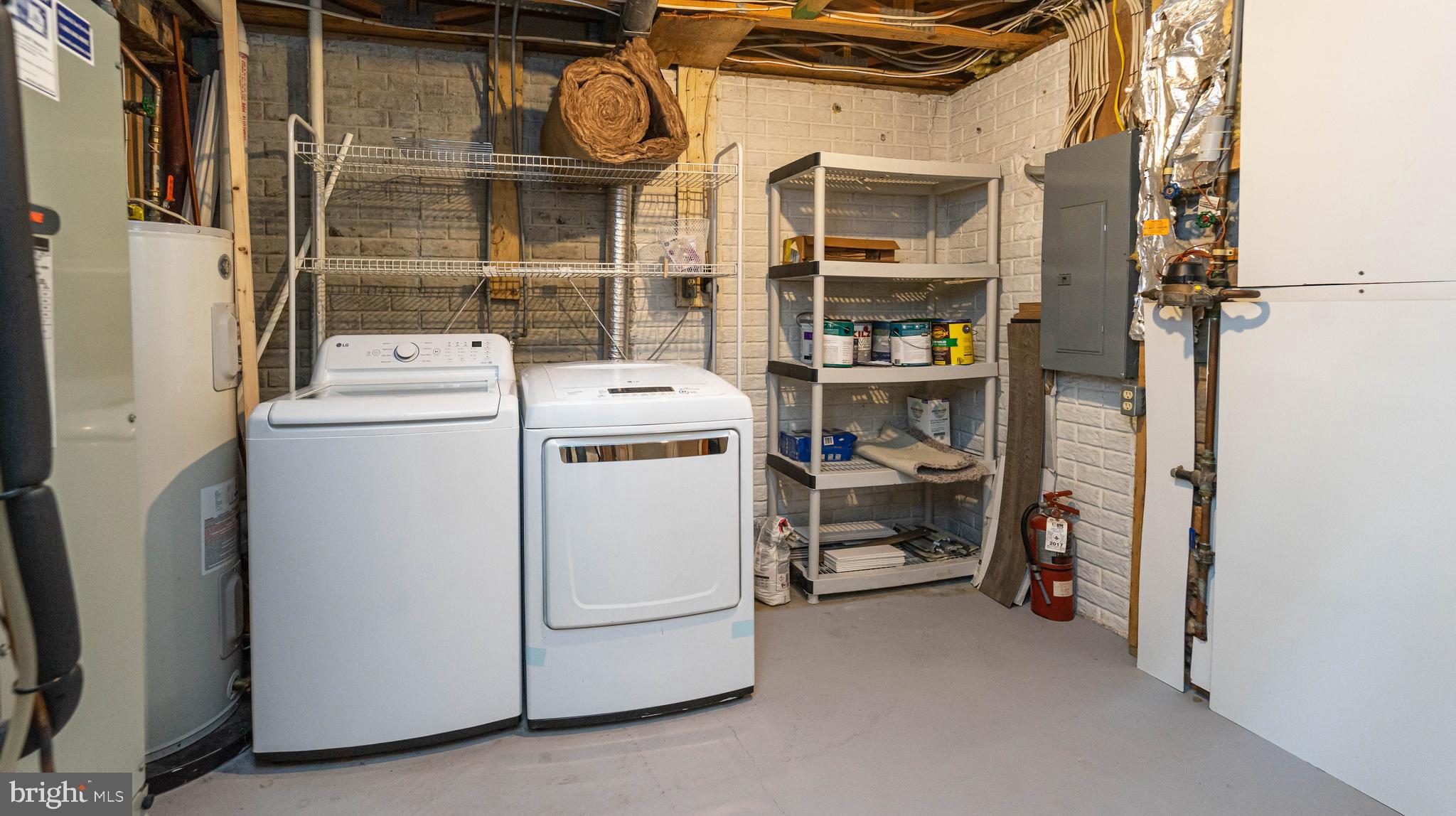 OAKLAND MILLS - Residential